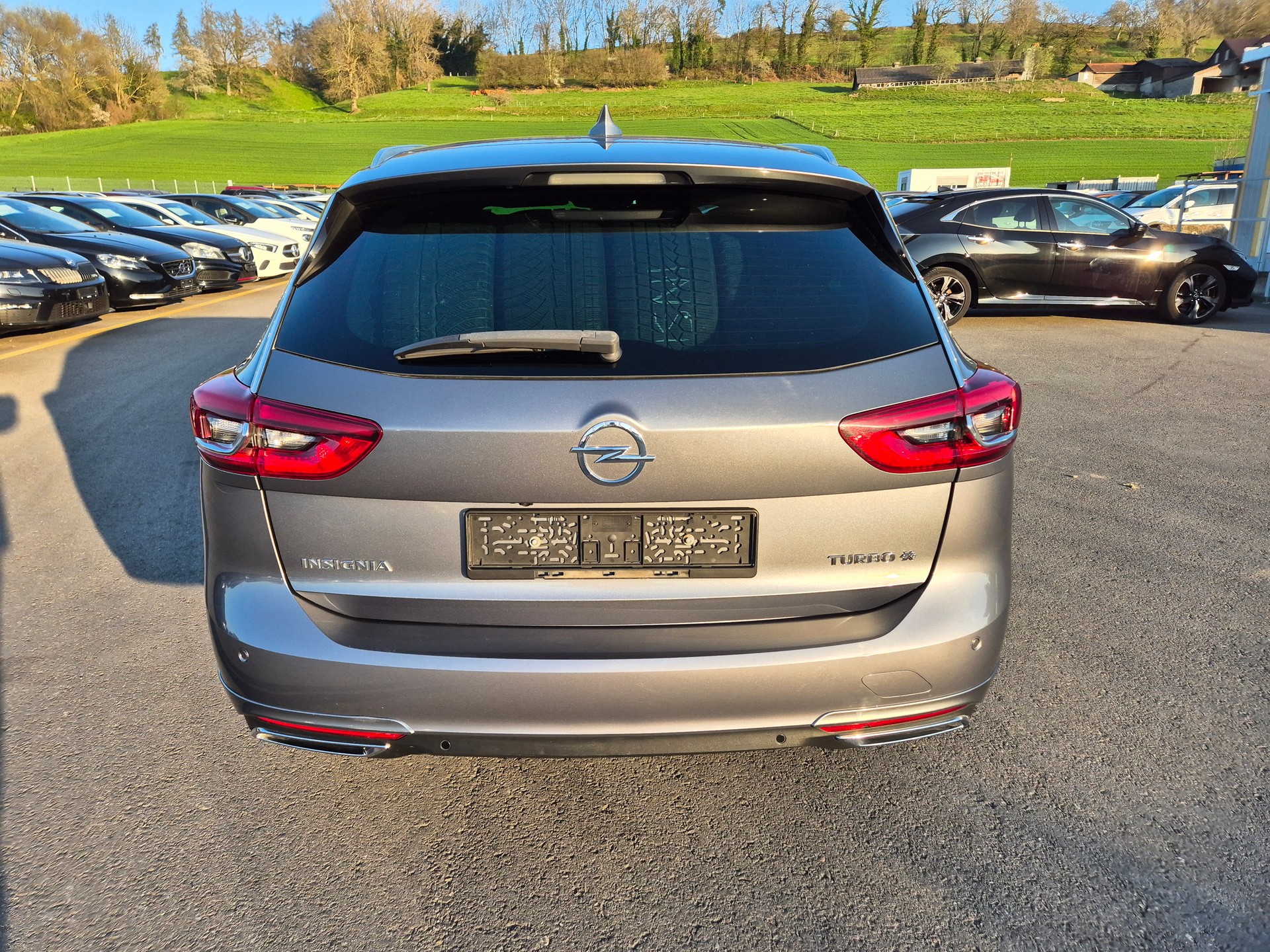 OPEL Insignia 2.0 T Sports Tourer Excellence 4WD Automat.-image-15