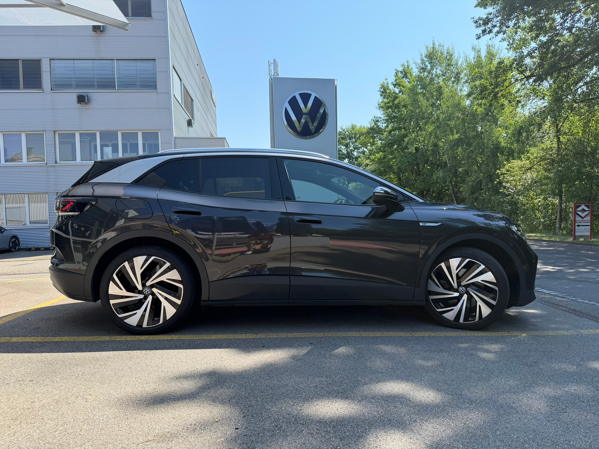 VW ID.4 Pro Performance 77 kWh 1ST Max-image-4