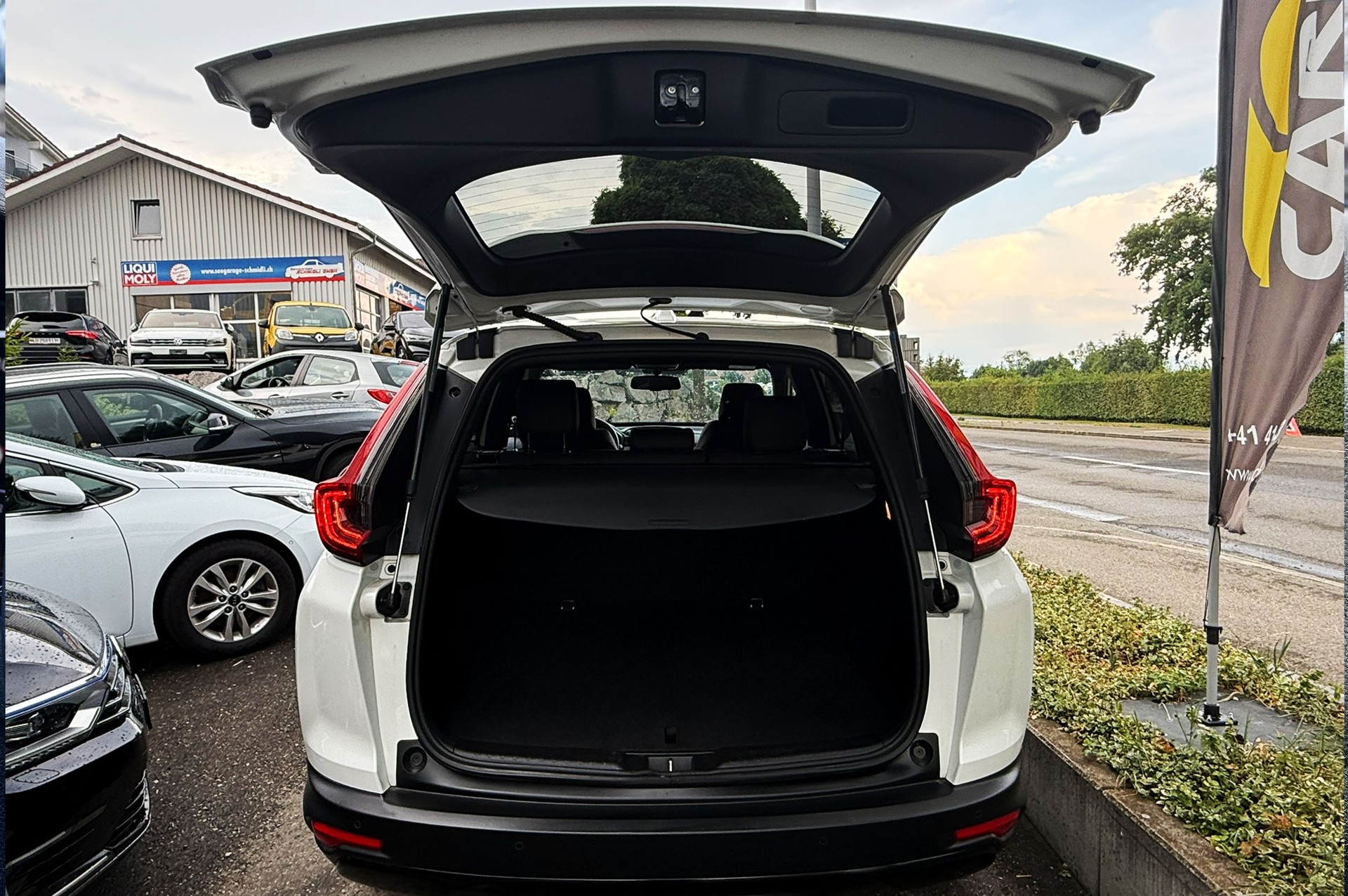 HONDA CR-V 2.0i MMD Hybrid Elegance 4WD Automatic-image-6