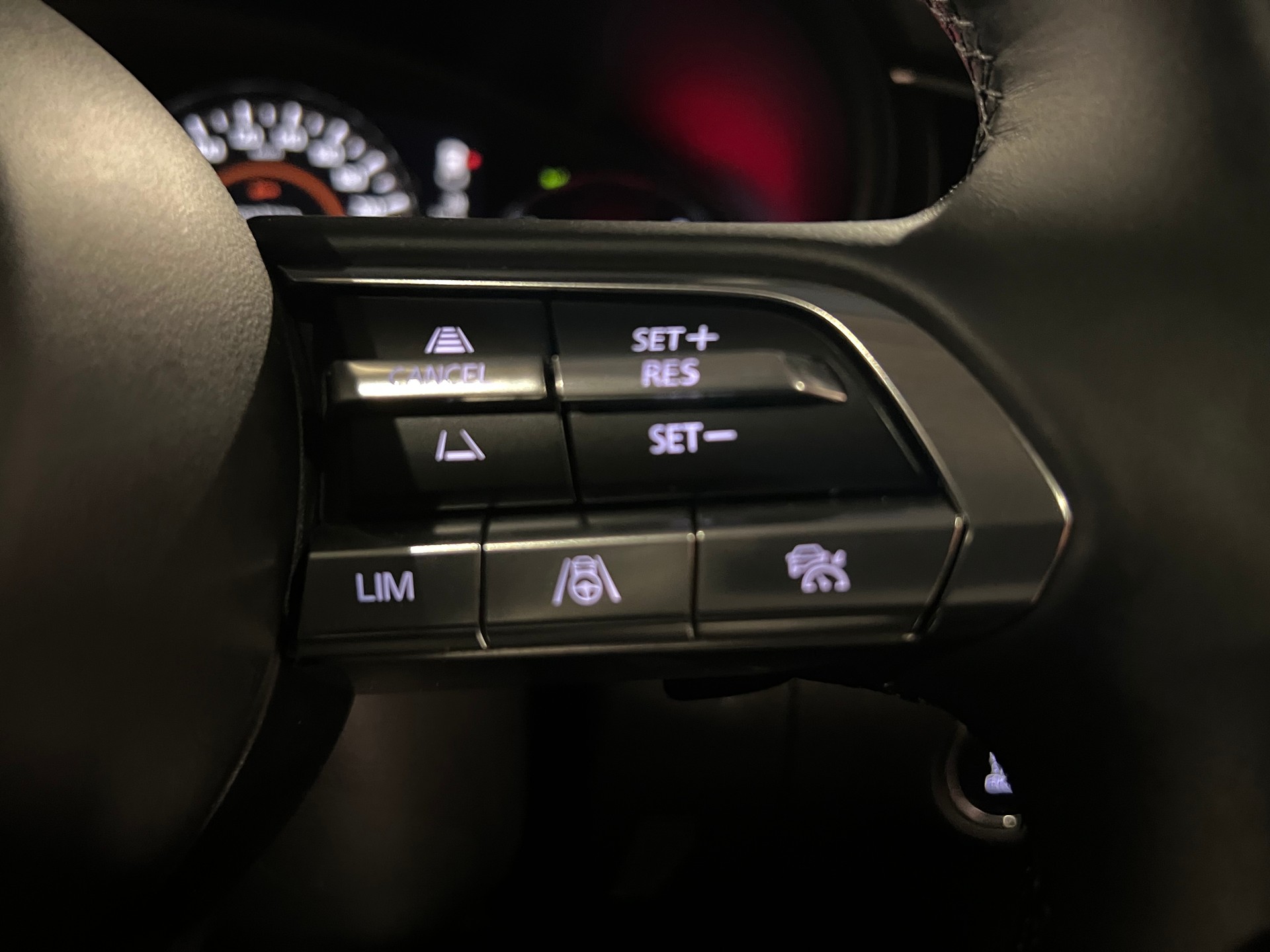 MAZDA CX-30 SKYACTIV-X M Hybrid 180 Revolution AWD Automat-image-19