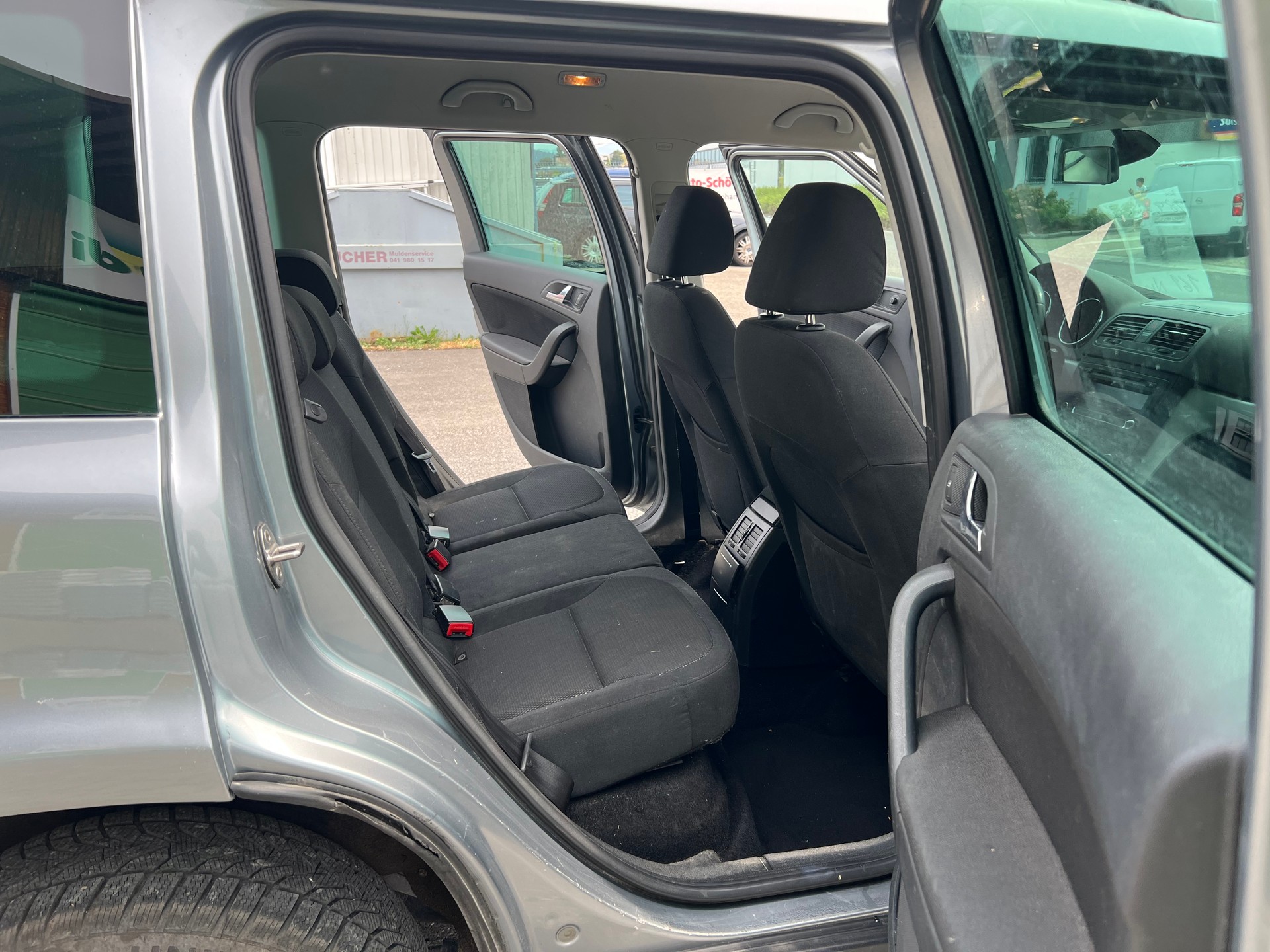 SKODA Yeti 2.0 TDI Experience 4x4-image-10