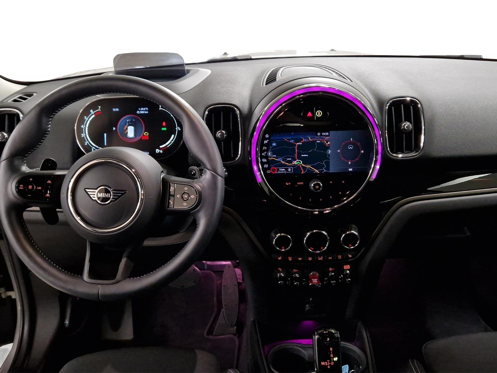MINI Countryman Cooper S ALL4 F60-image-18