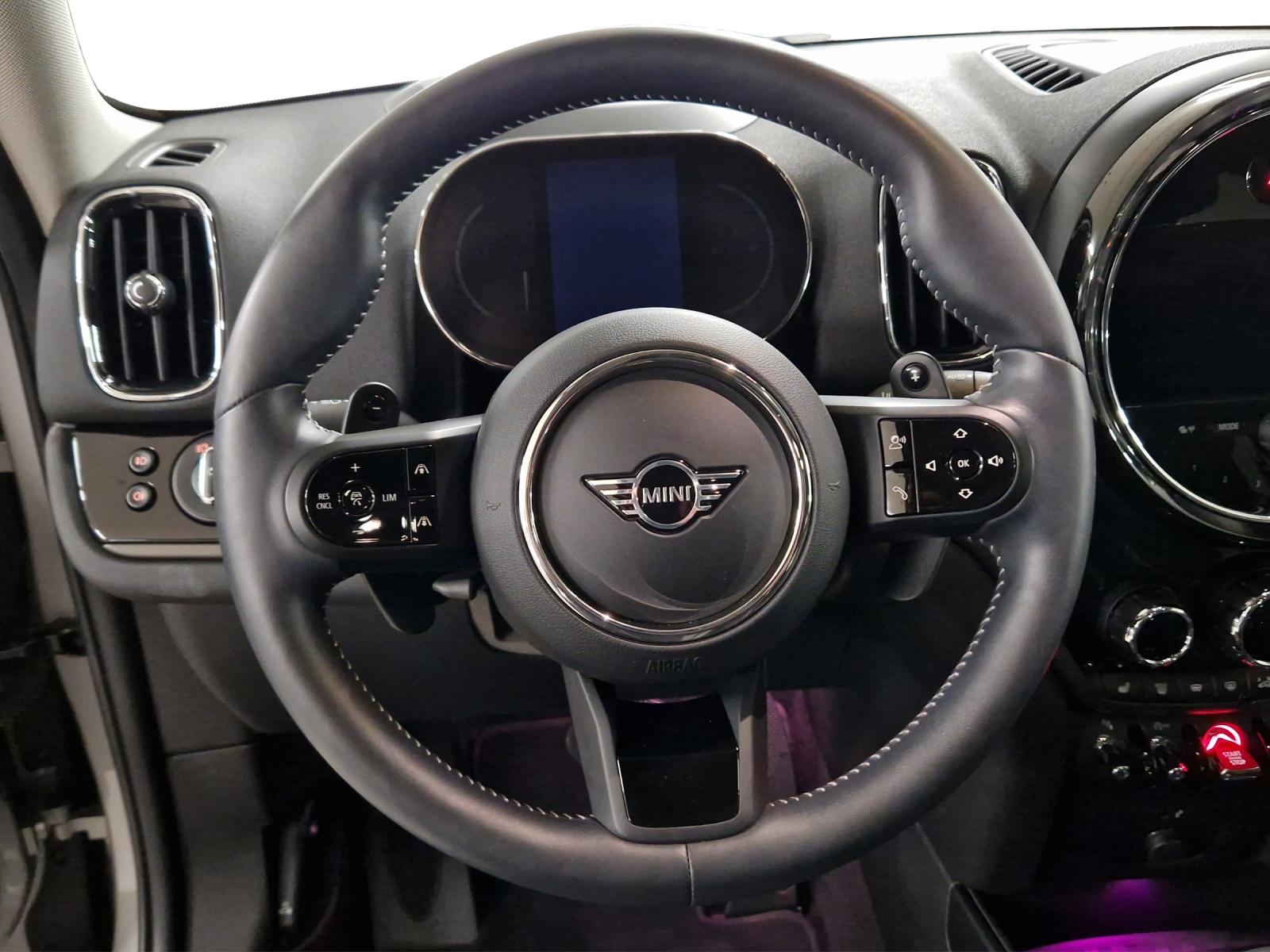 MINI Countryman Cooper S ALL4 F60-image-19