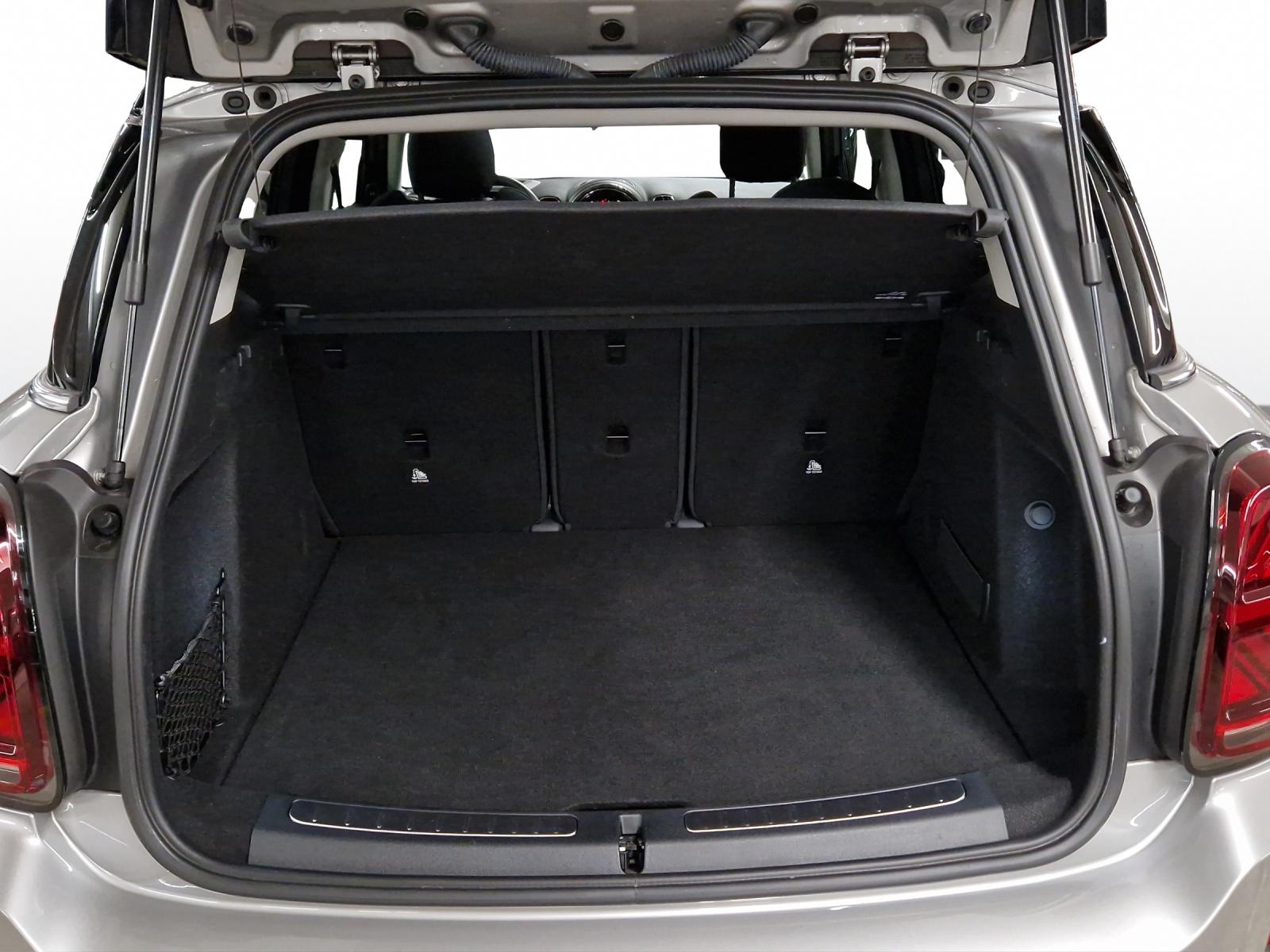 MINI Countryman Cooper S ALL4 F60-image-4
