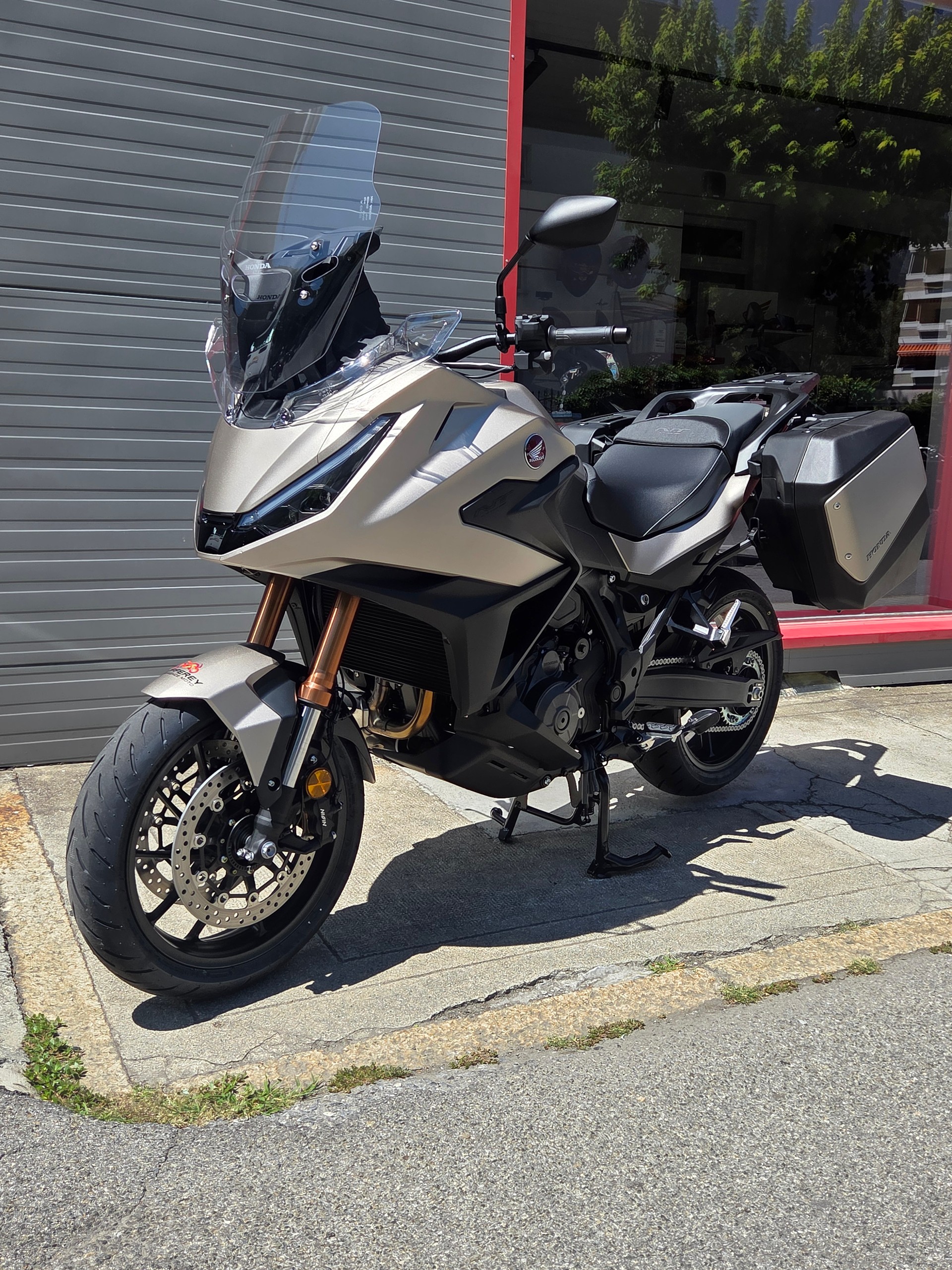 HONDA NT 1100 DCT E.S.-image-0
