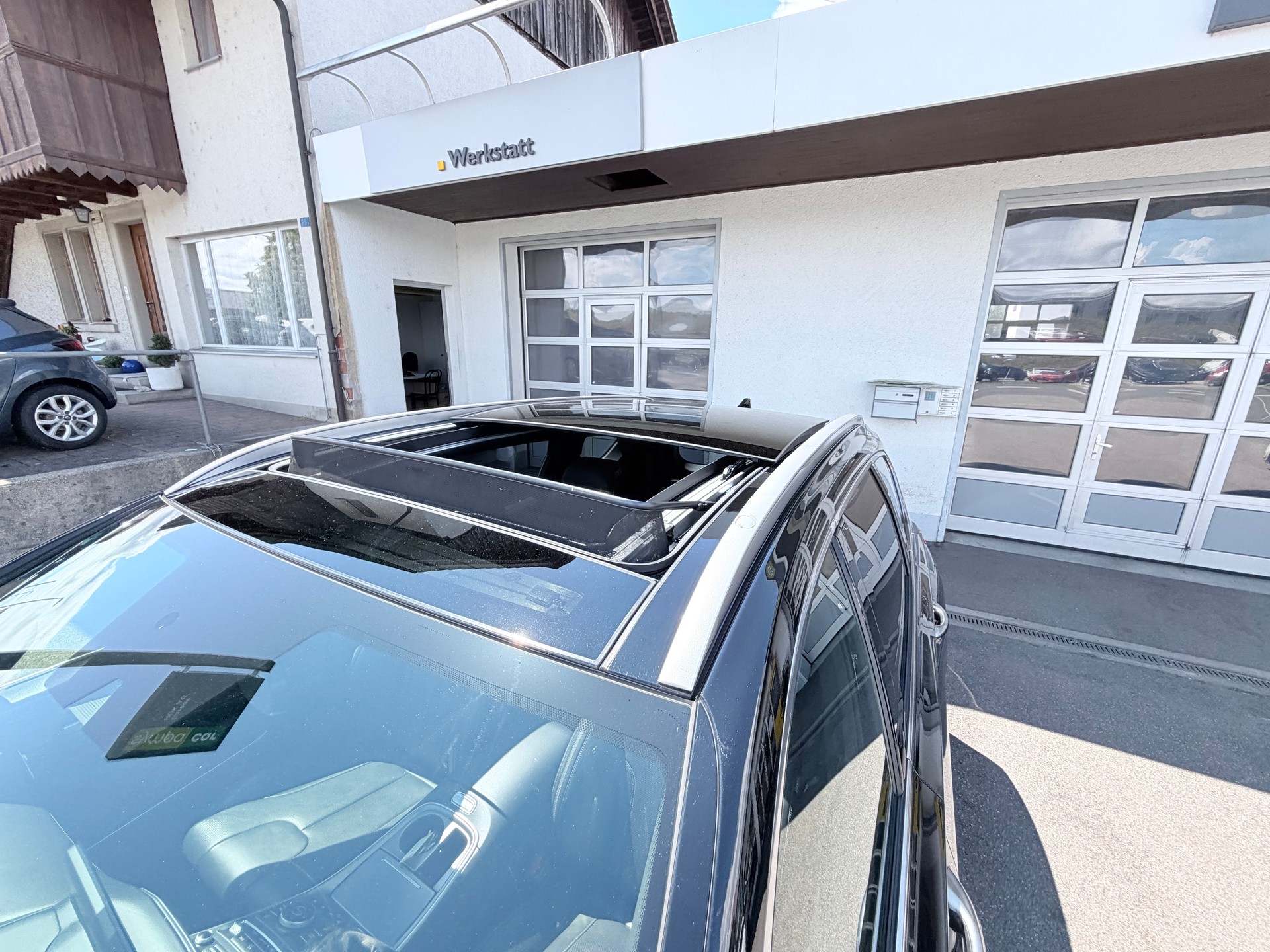 HYUNDAI Santa Fe 1.6 T-GDi HEV Vertex 4WD Automatic+++7-PLÄTZER+++PANORAMADACH+++-image-5