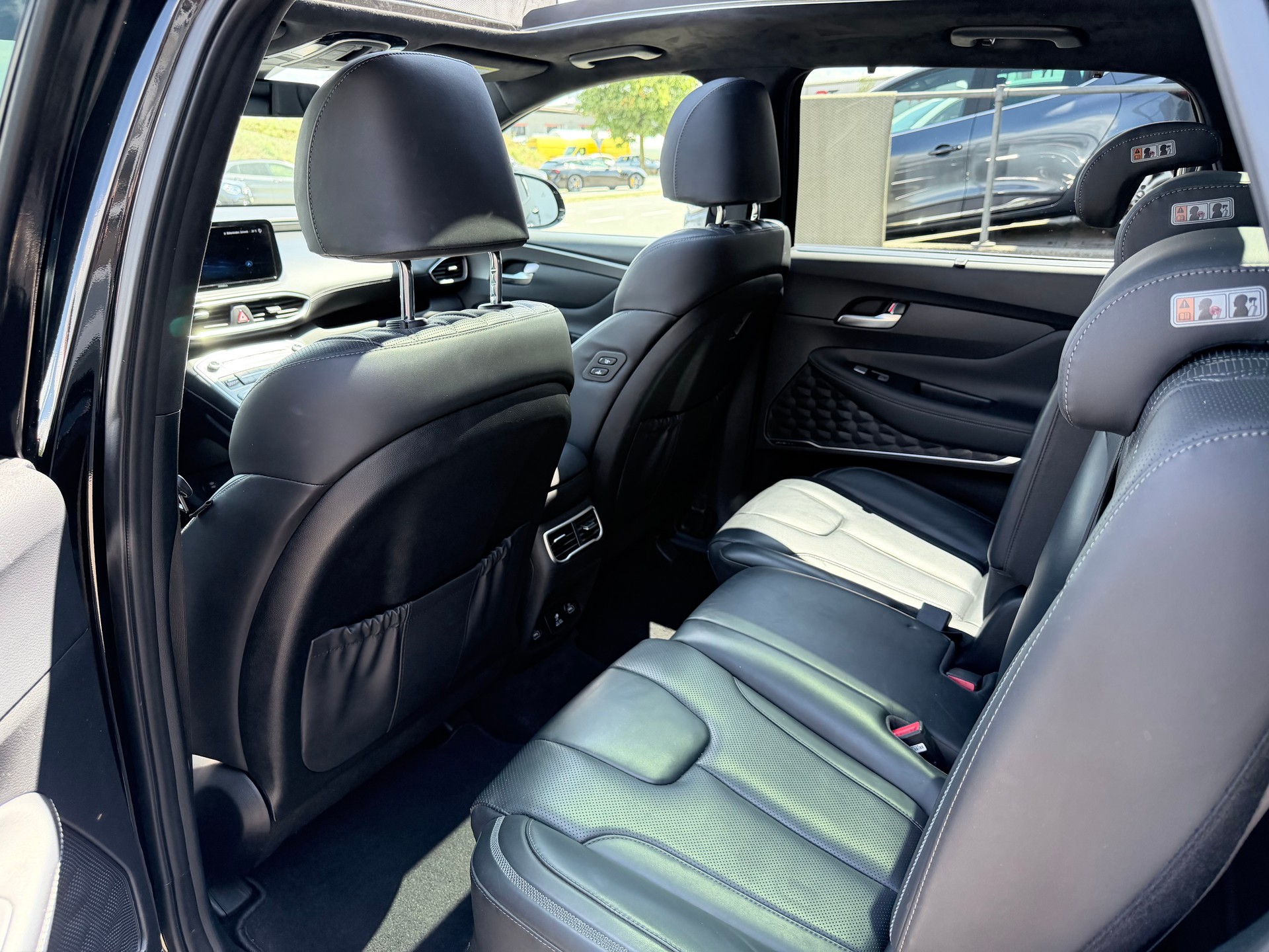 HYUNDAI Santa Fe 1.6 T-GDi HEV Vertex 4WD Automatic+++7-PLÄTZER+++PANORAMADACH+++-image-14