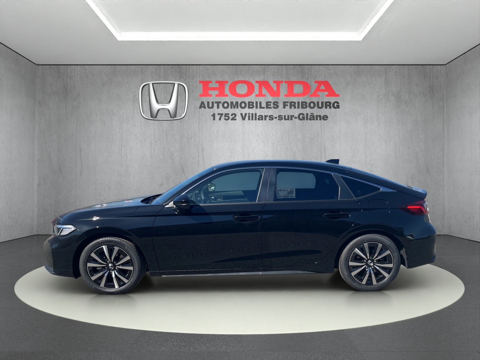 HONDA Civic 2.0 i-MMD Elegance-showroom-element-3