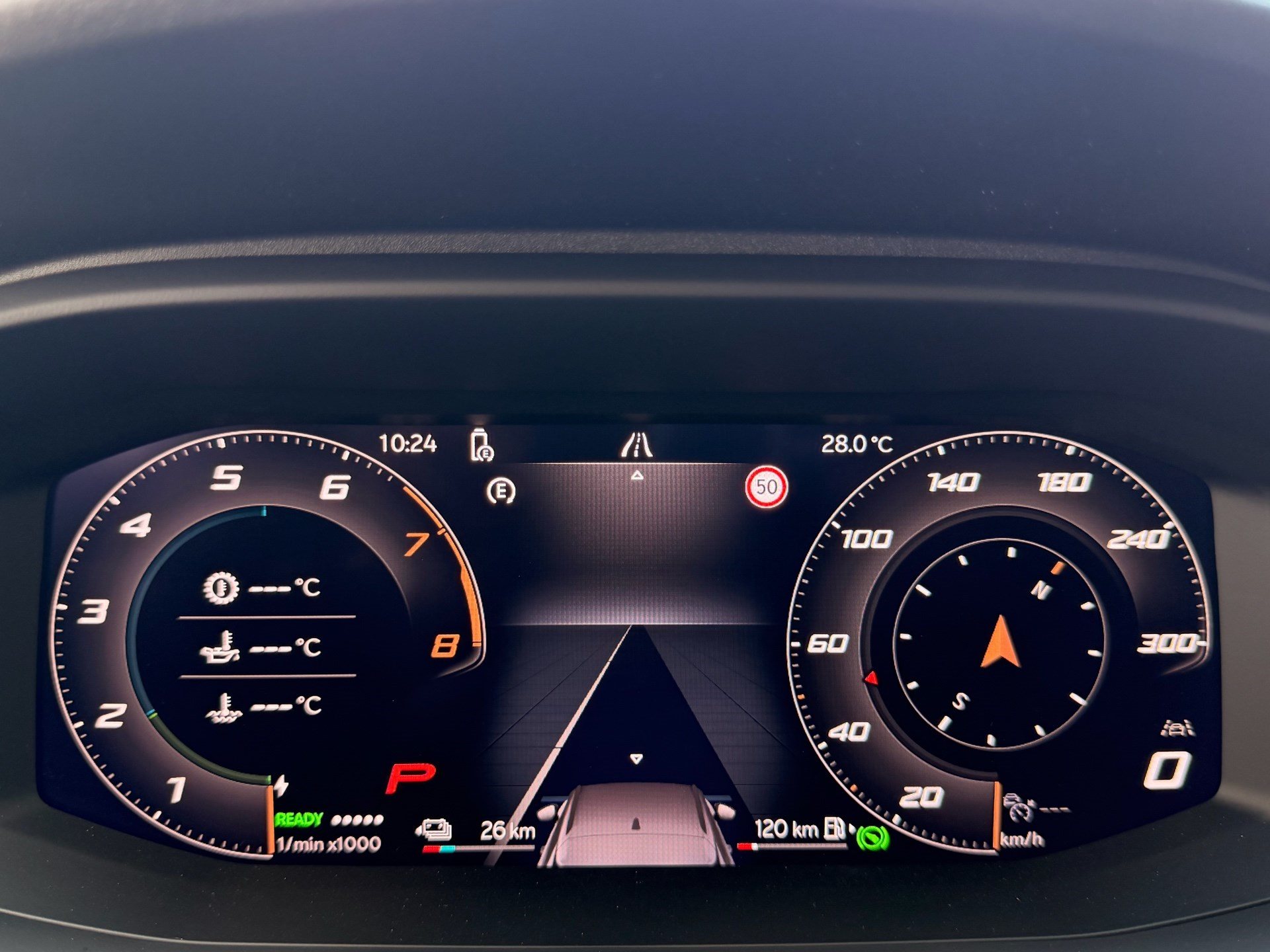 CUPRA Terramar 1.5 e-Hybrid 204 PS *** ANHÄNGERKUPPLUNG & PANORAMADACH ***-image-10