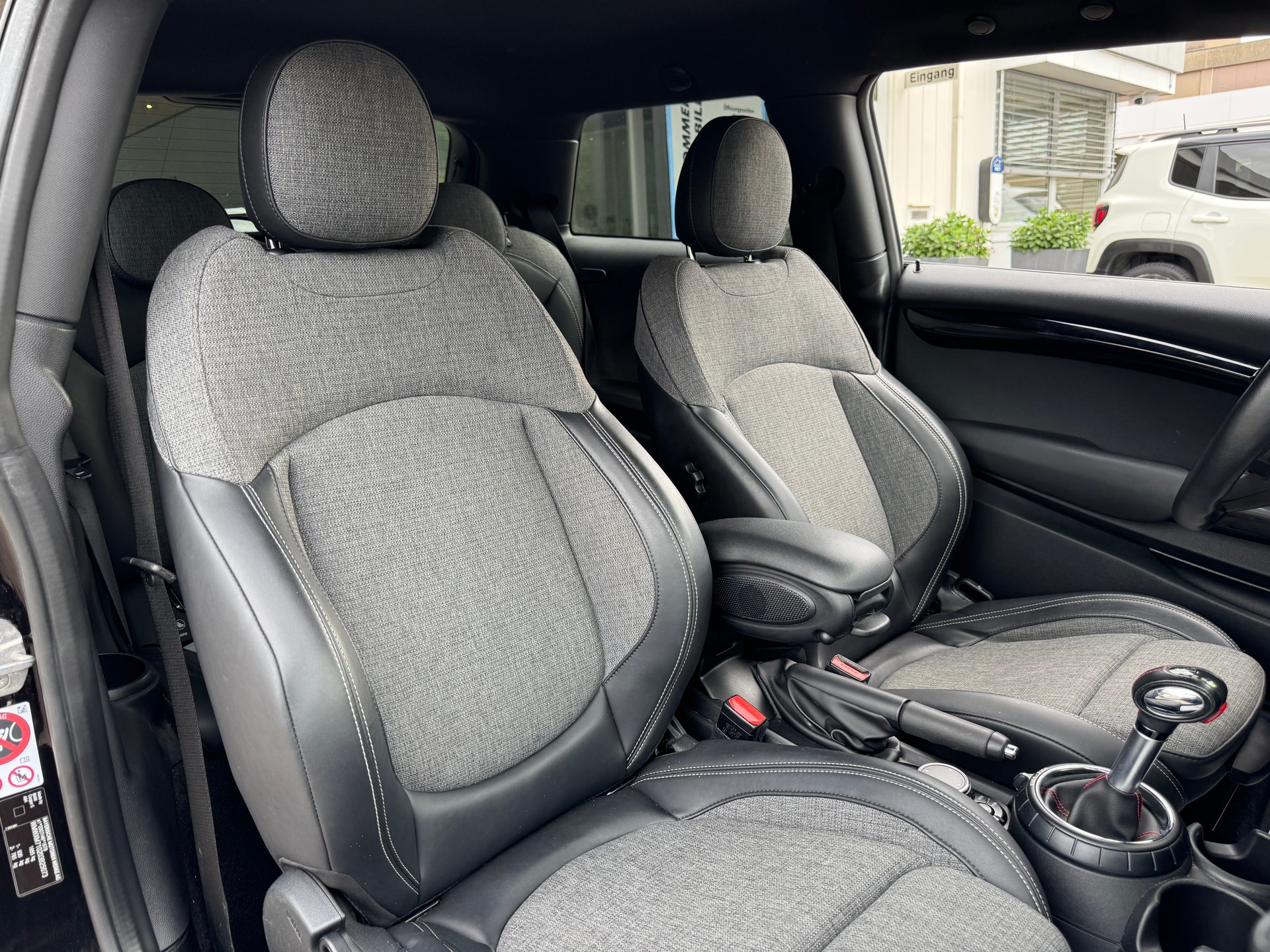 MINI Cooper S Steptronic-image-13