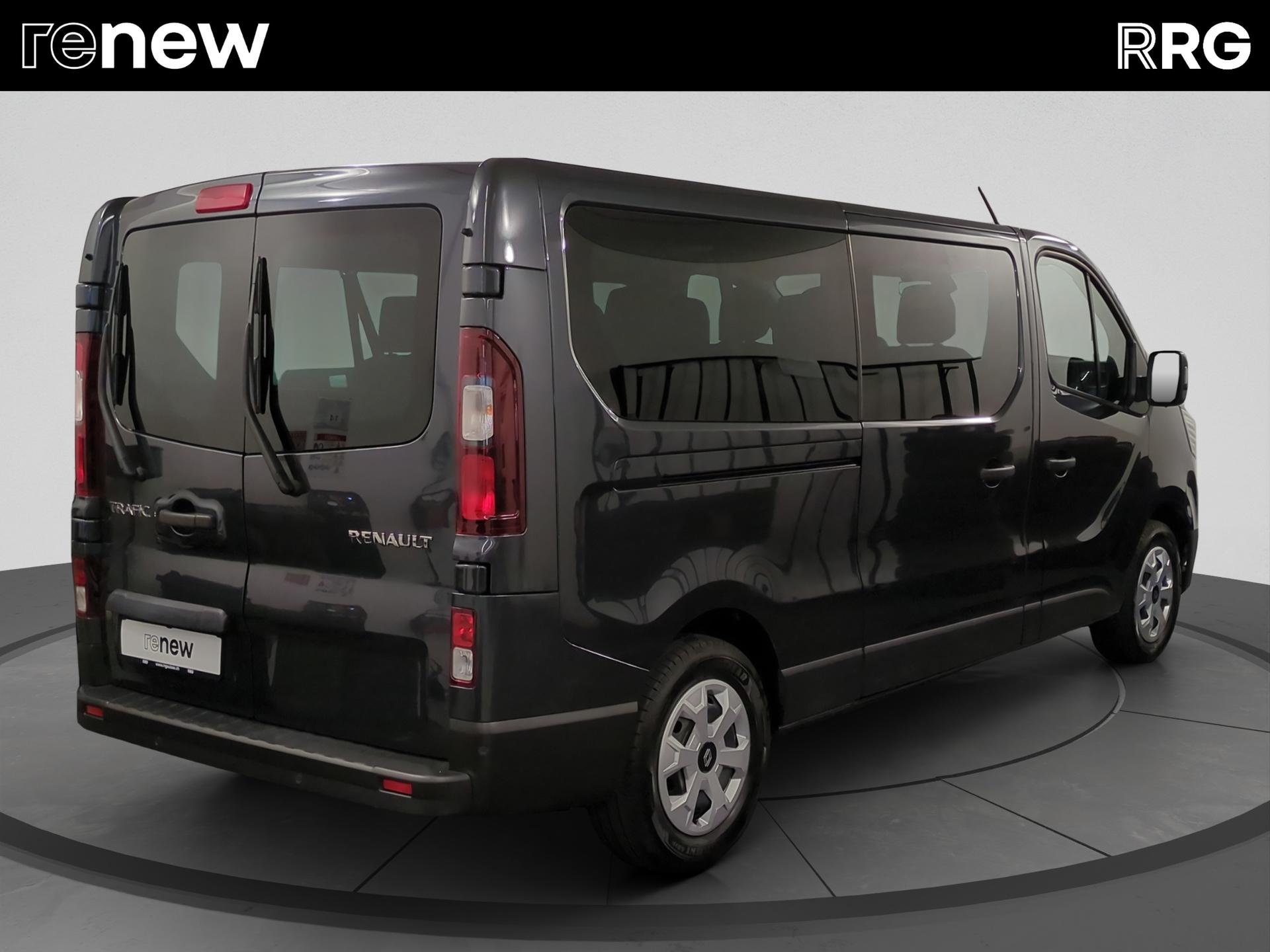 RENAULT Trafic Blue dCi 150 Passenger Techno-showroom-element-2
