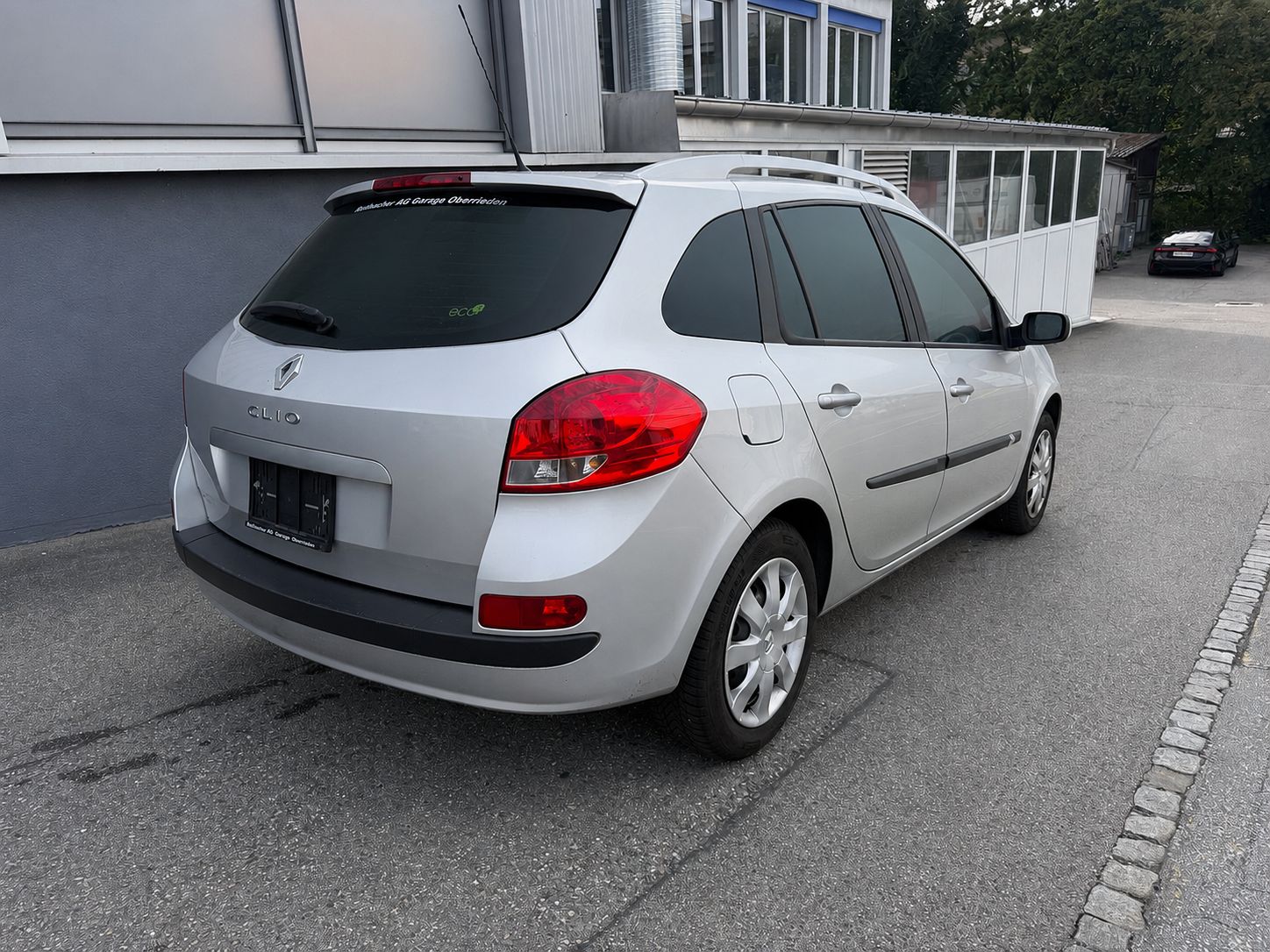 RENAULT Clio Grandtour 1.2 16V Turbo Expression-showroom-element-2