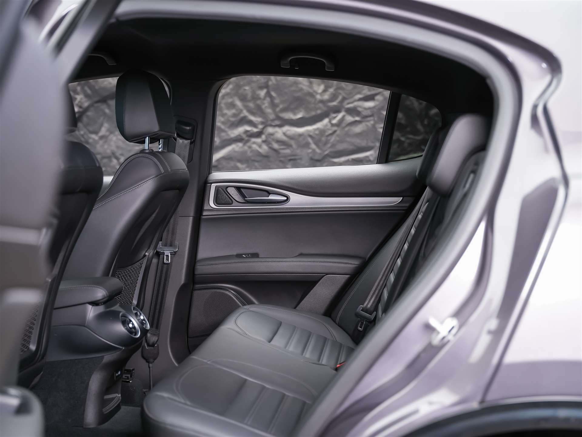 ALFA ROMEO Stelvio 2.2 JTDM Sprint Q4 AT8 *Assistenten*Sitzheizung*Lenkradheizung*-image-12