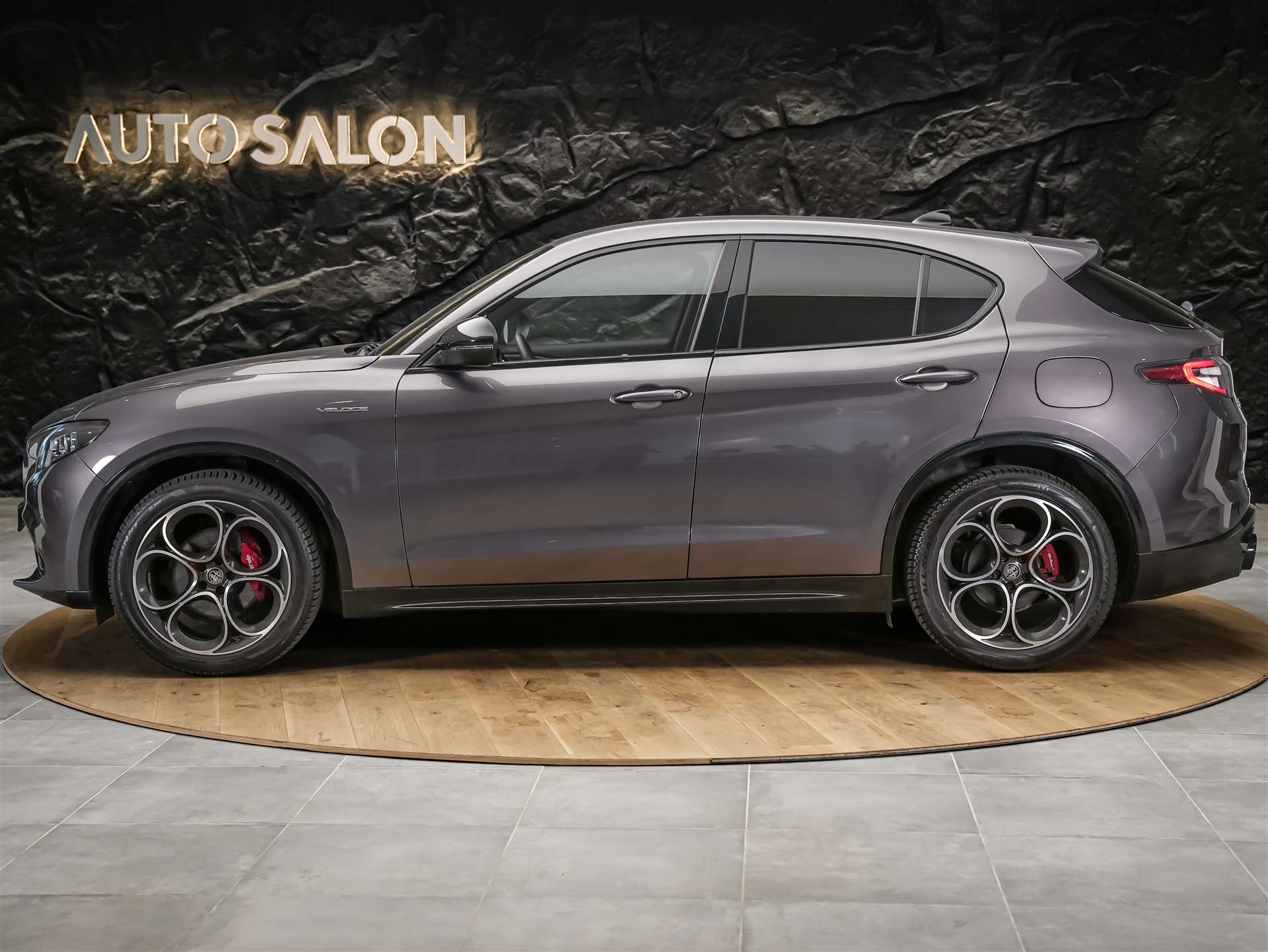 ALFA ROMEO Stelvio 2.2 JTDM Sprint Q4 AT8 *Assistenten*Sitzheizung*Lenkradheizung*-showroom-element-1