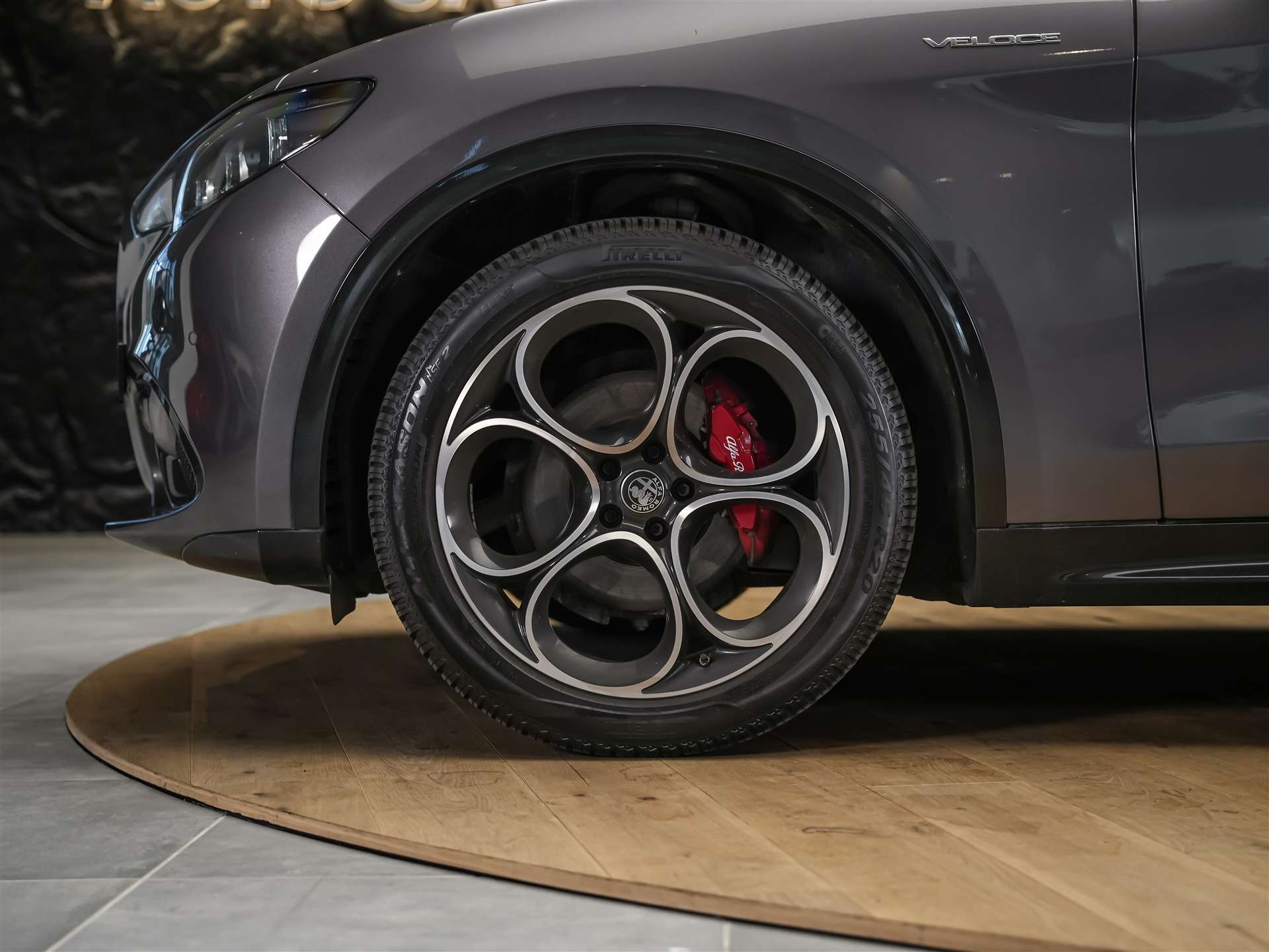 ALFA ROMEO Stelvio 2.2 JTDM Sprint Q4 AT8 *Assistenten*Sitzheizung*Lenkradheizung*-image-16
