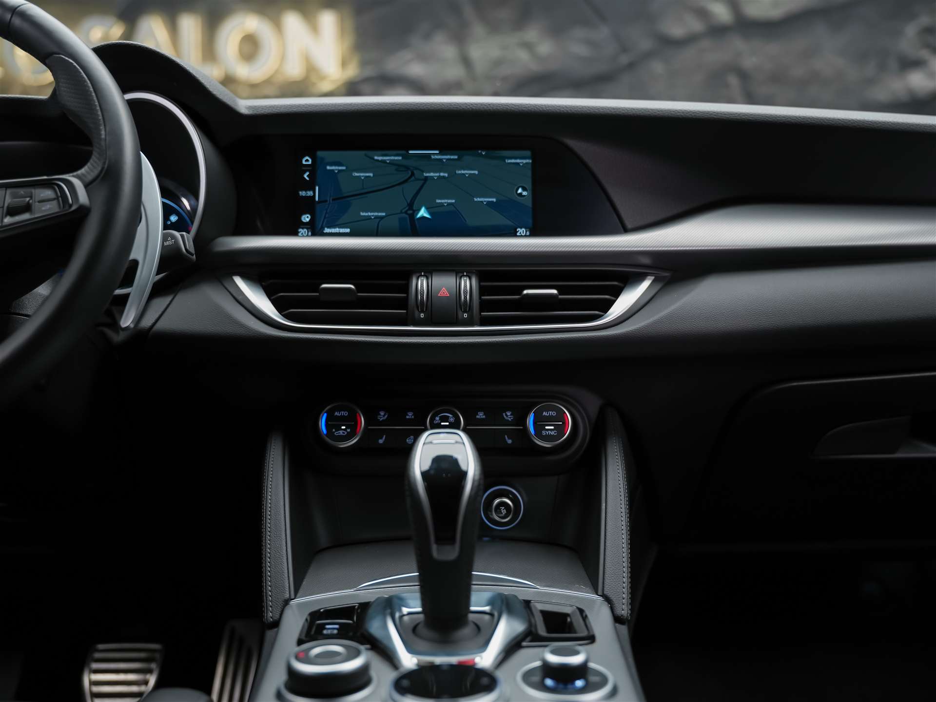 ALFA ROMEO Stelvio 2.2 JTDM Sprint Q4 AT8 *Assistenten*Sitzheizung*Lenkradheizung*-image-19