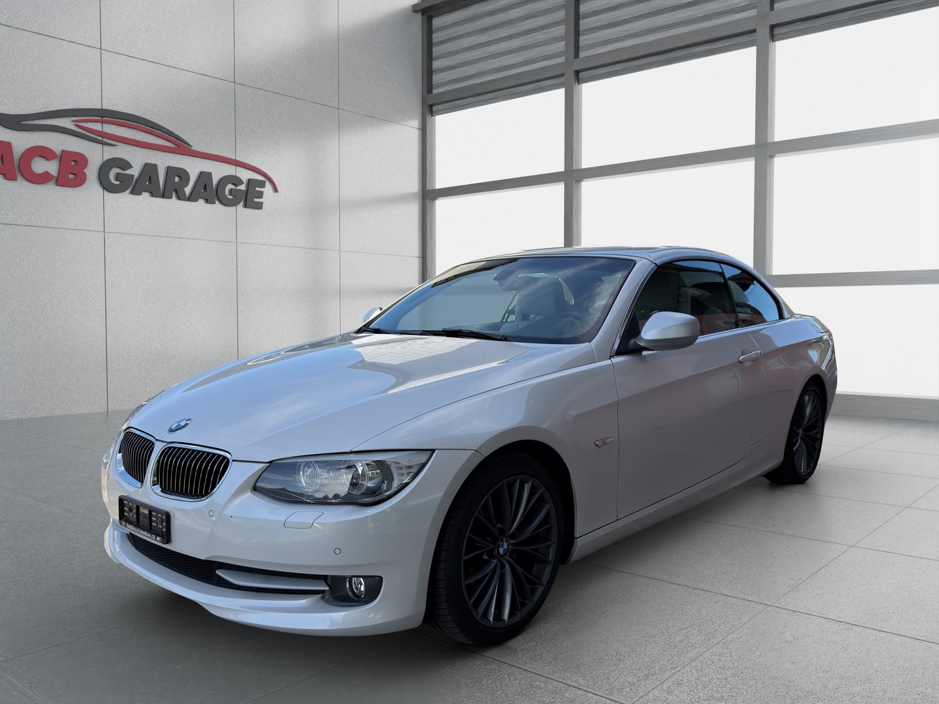 BMW 320i Cabriolet Steptronic
