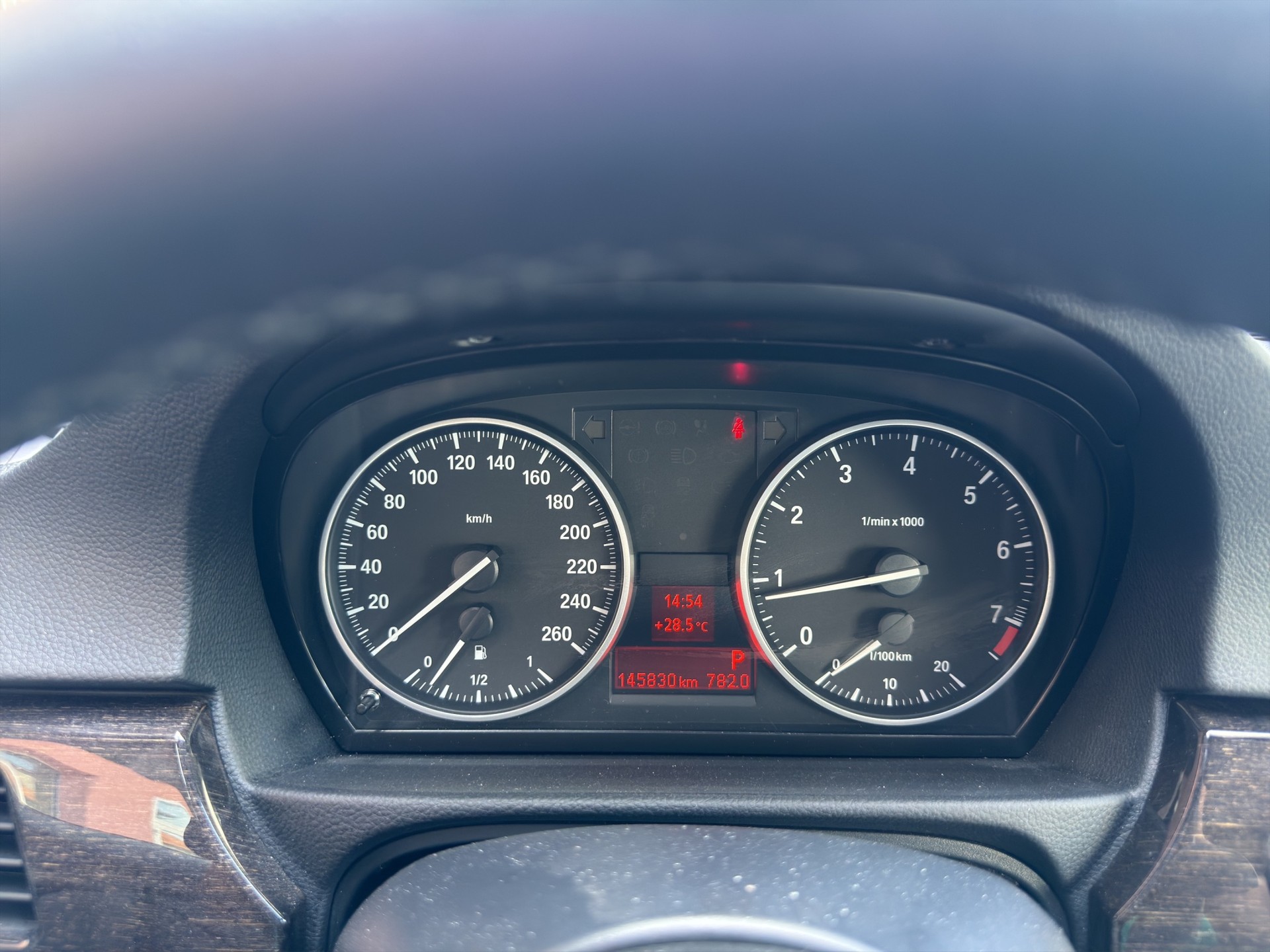 BMW 320i Cabriolet Steptronic-image-9