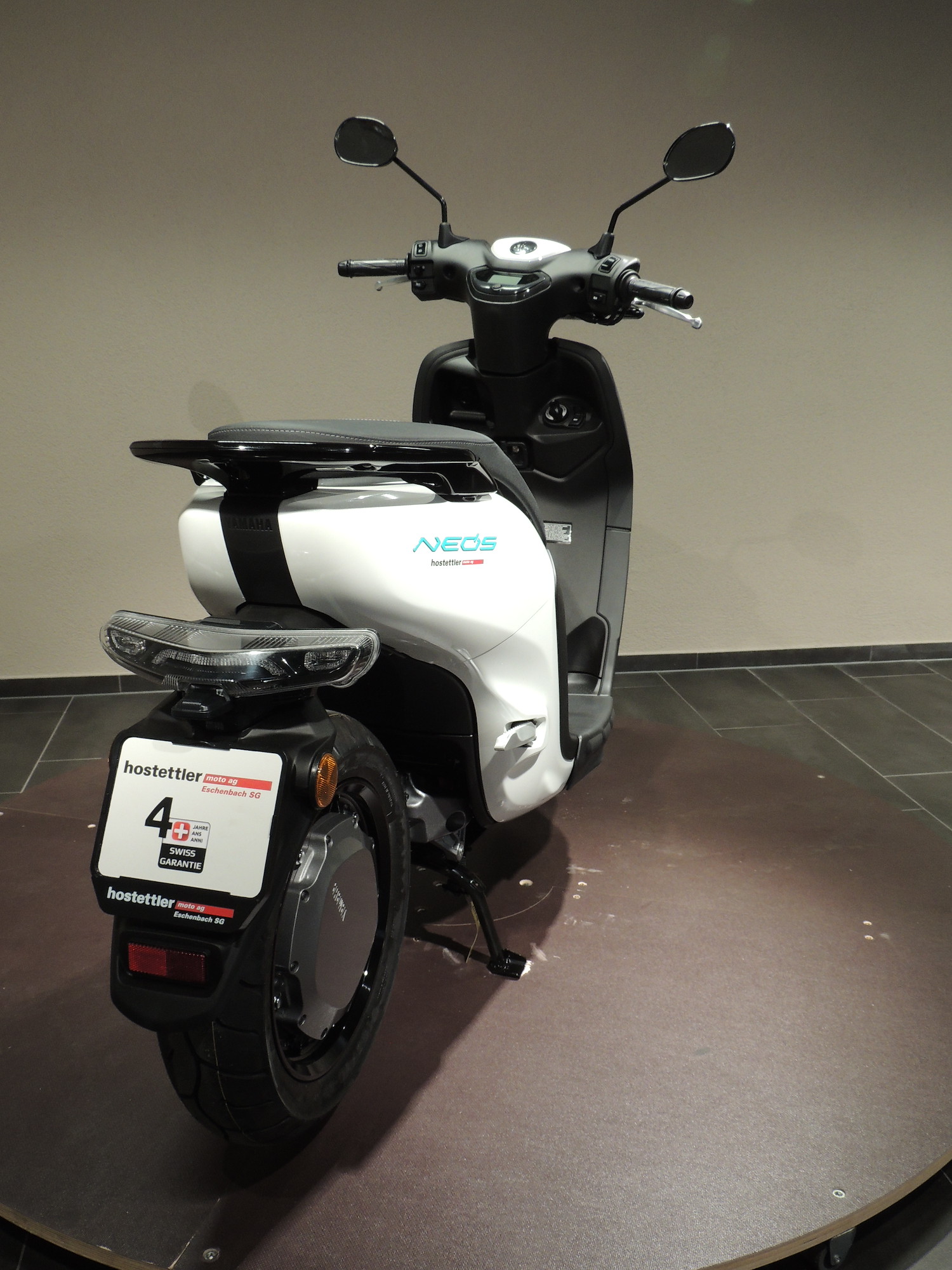 YAMAHA NEO's-image-3
