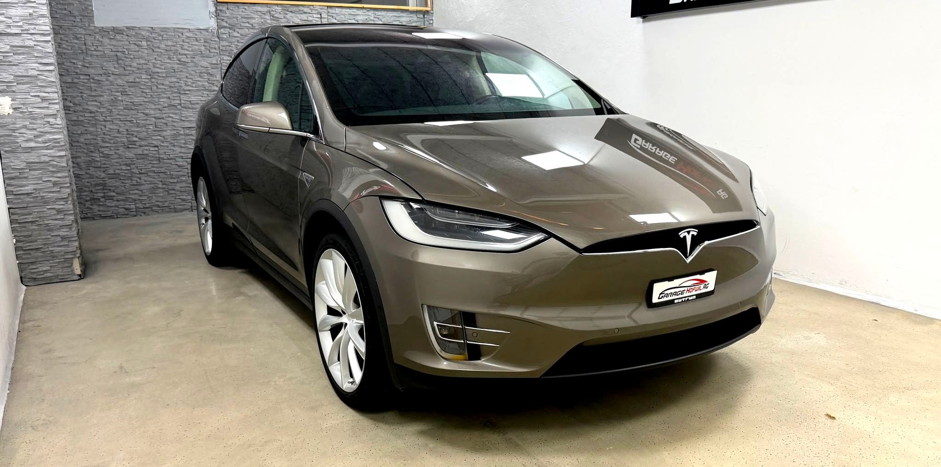 TESLA Model X 90 D Signature Performance, Free Supercharger-image-15