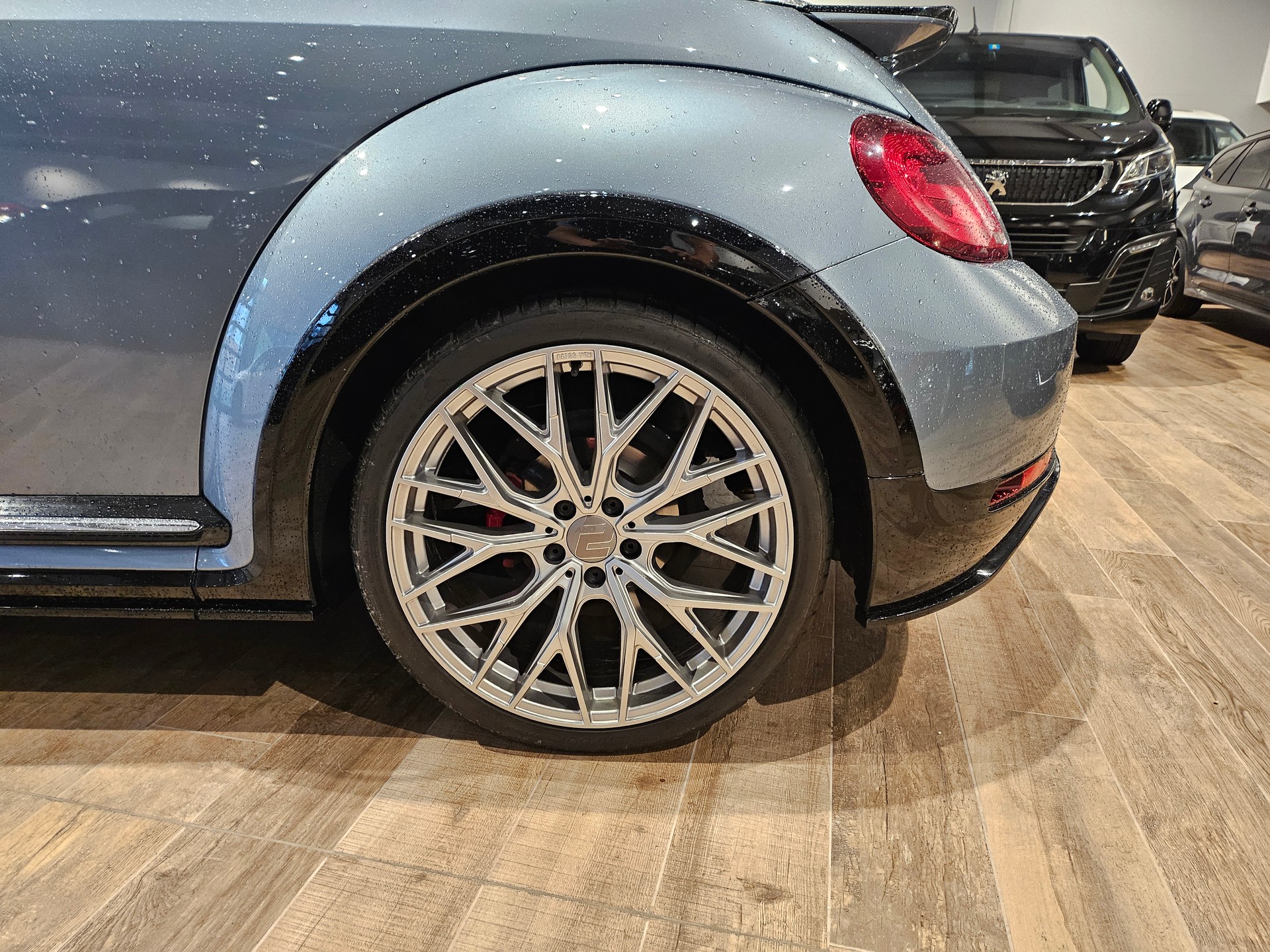 VW Beetle Cabriolet 2.0 TSI BMT R-Line đ„20 Zollđ„-image-16