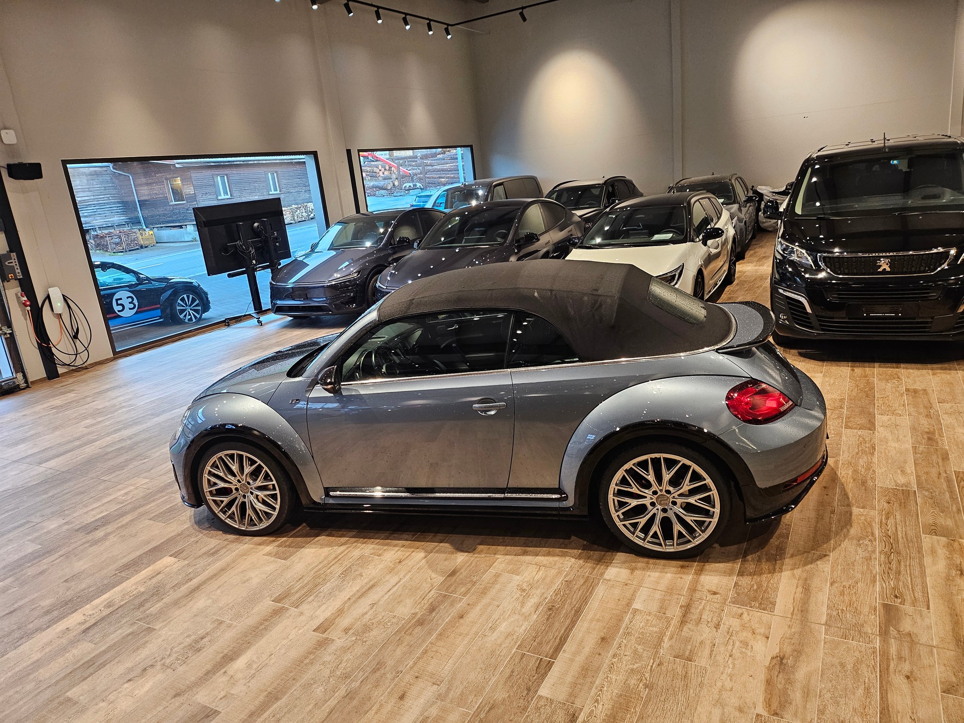VW Beetle Cabriolet 2.0 TSI BMT R-Line đ„20 Zollđ„-image-15