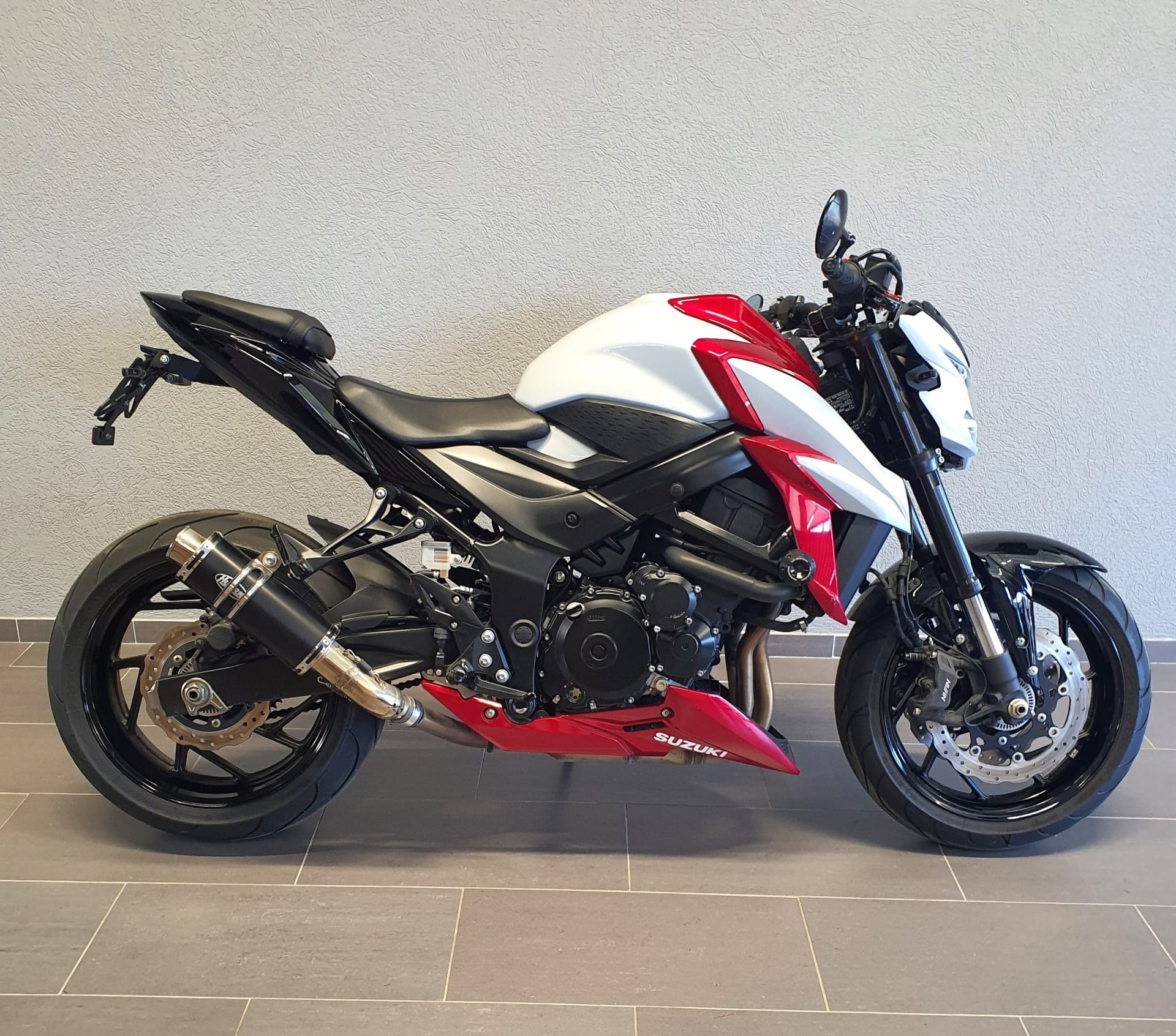 SUZUKI GSX-S 750 EVO 3 (35kW)-image-1