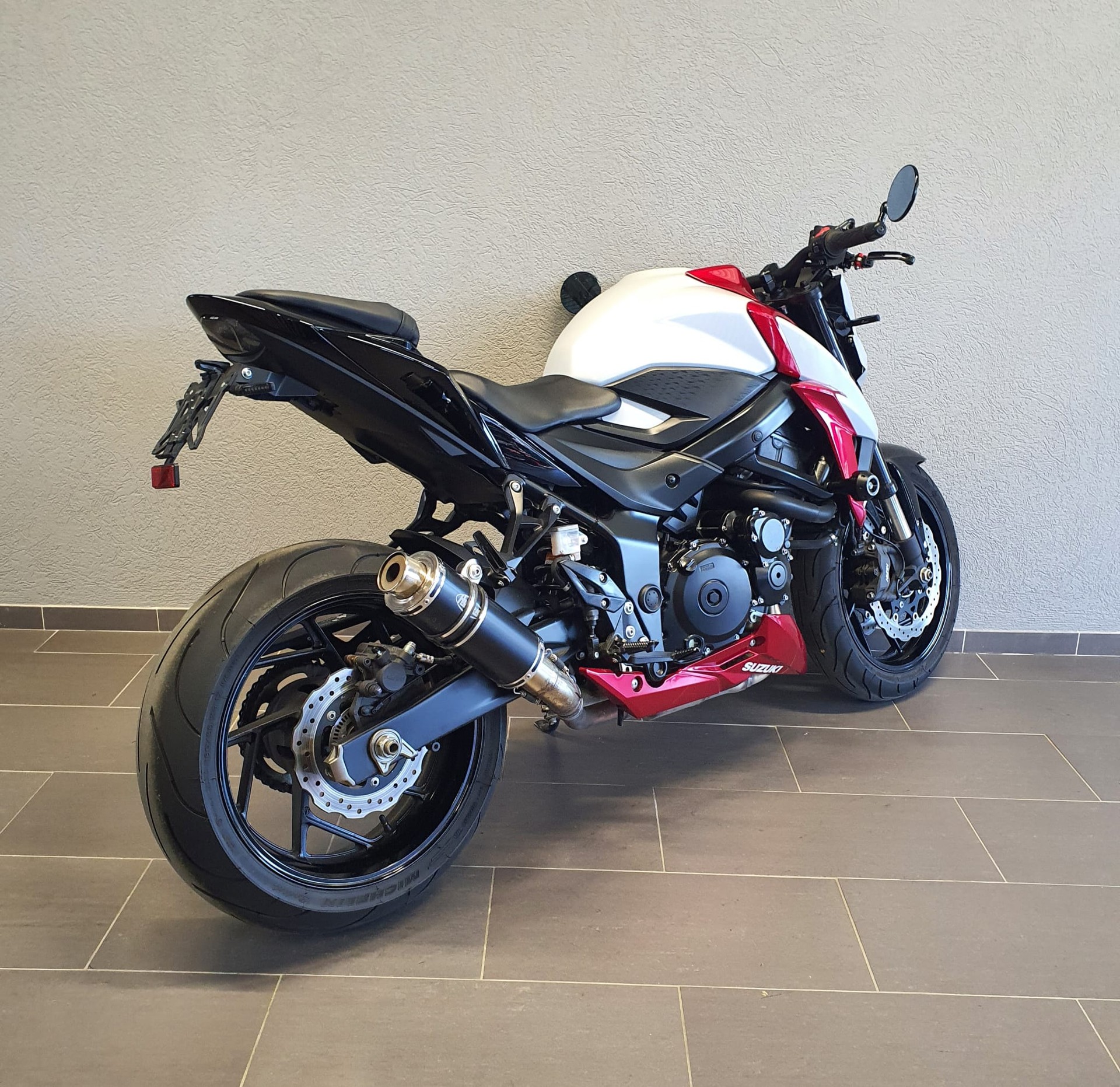 SUZUKI GSX-S 750 EVO 3 (35kW)-image-2