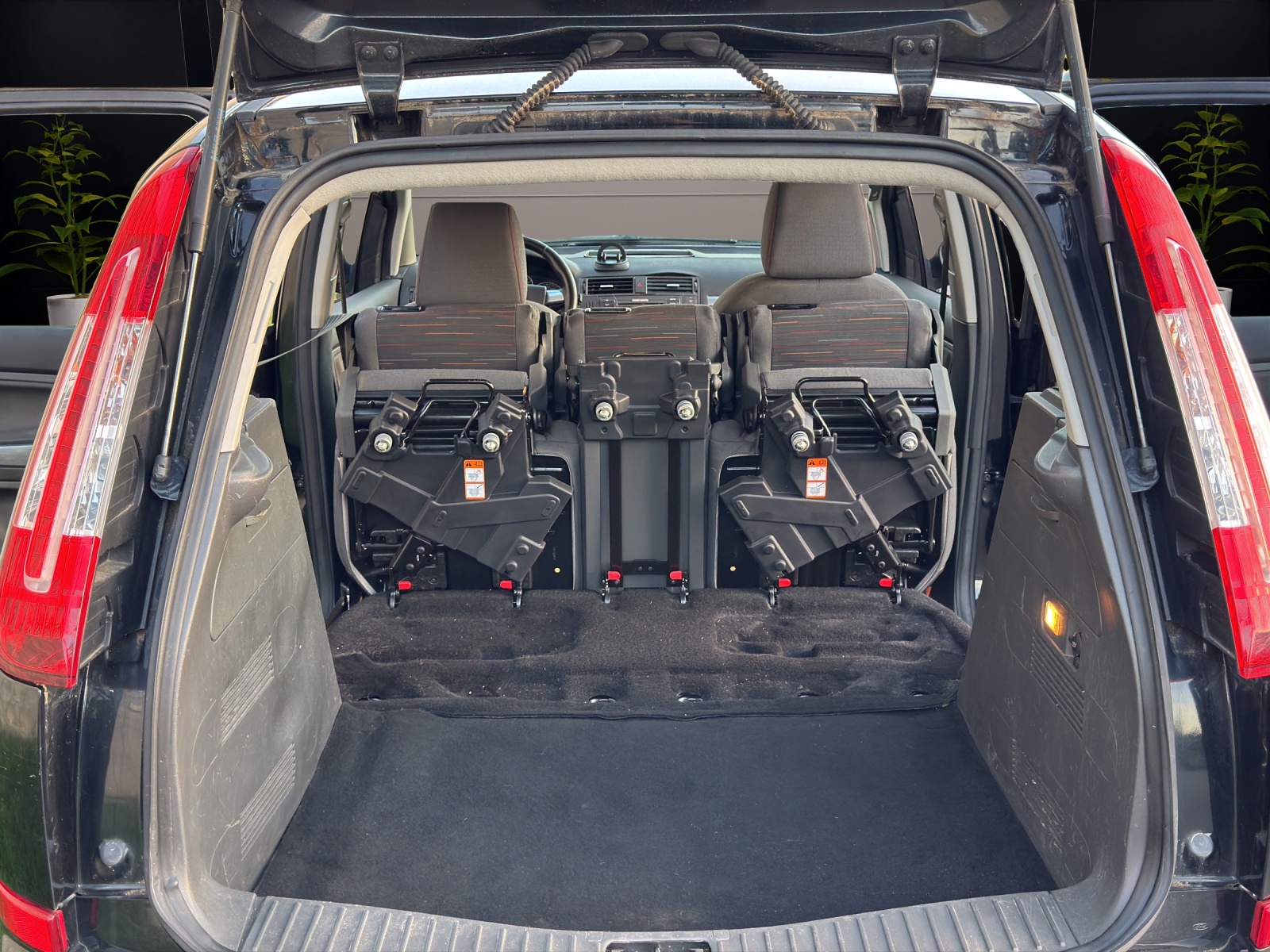 FORD C-Max 1.8 Flexifuel Carving-image-14