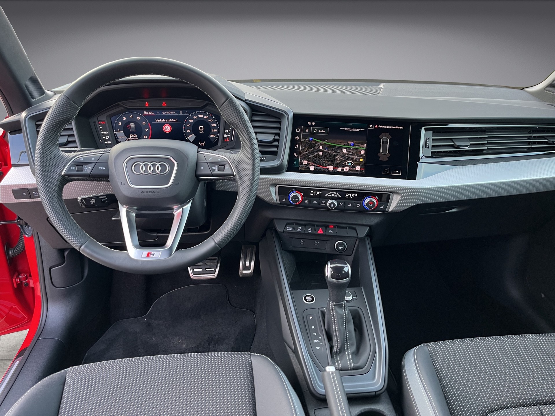 AUDI A1 Sportback 40 TFSI S Line S-tronic*Red/Black, Sportsitze, (5-Jahre Garantie)-image-12