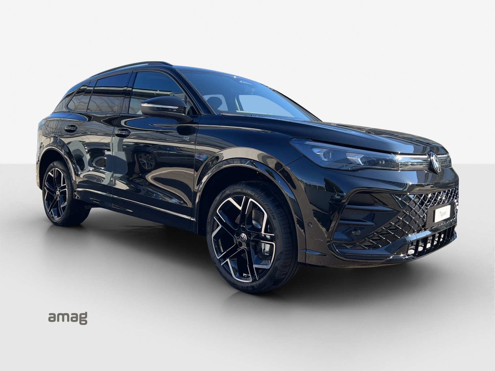 VW Tiguan 2.0 TSI DSG R-Line 4Motion-image-5