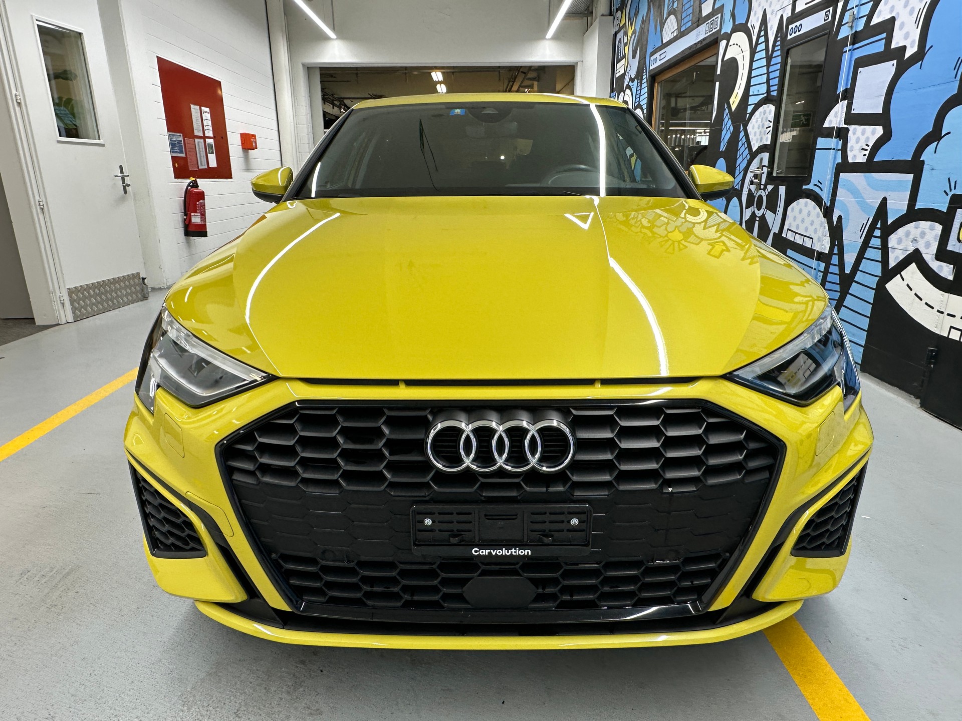AUDI A3 Sportback 35 TFSI S line S-tronic-showroom-element-2