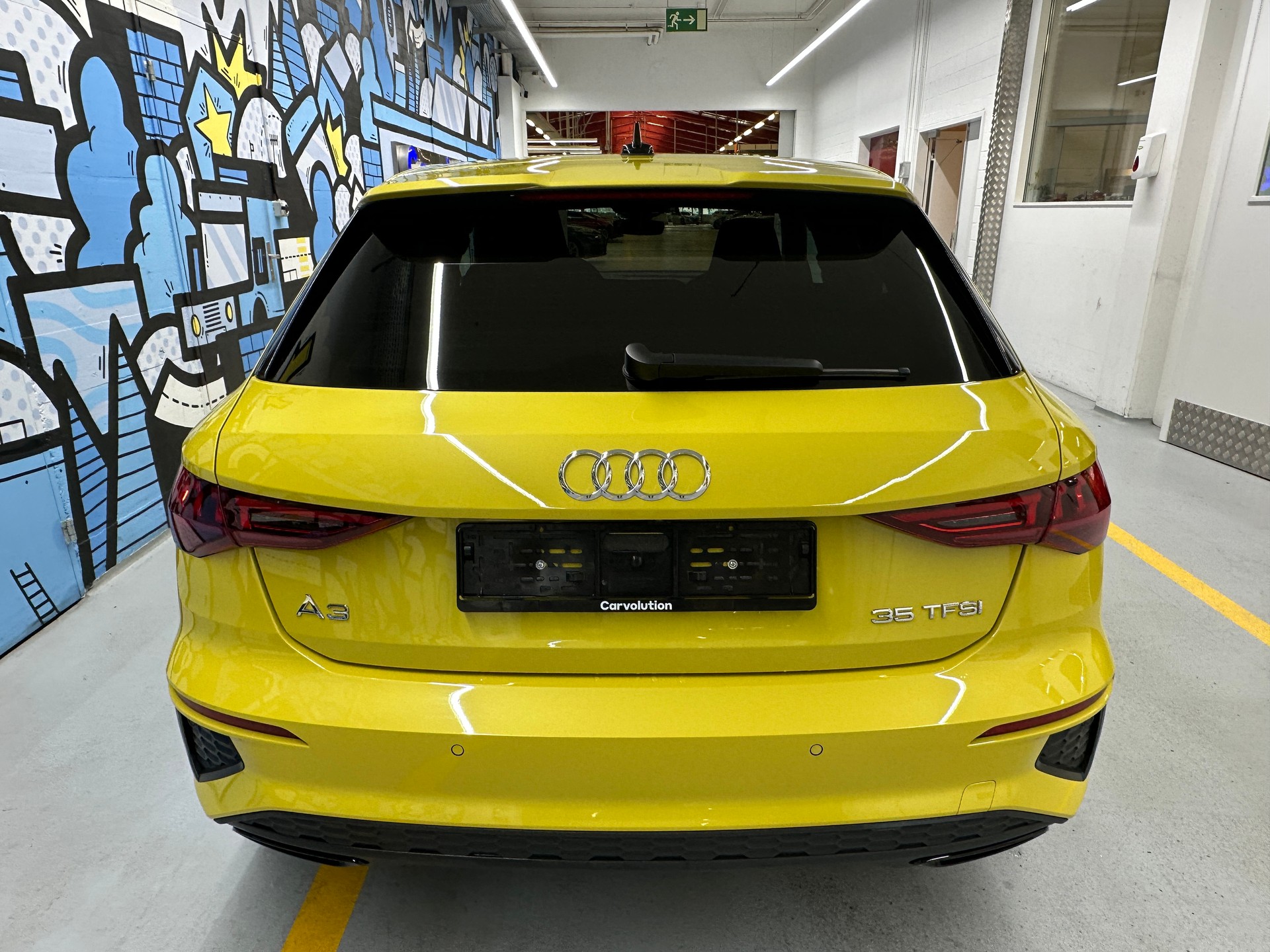 AUDI A3 Sportback 35 TFSI S line S-tronic-image-4