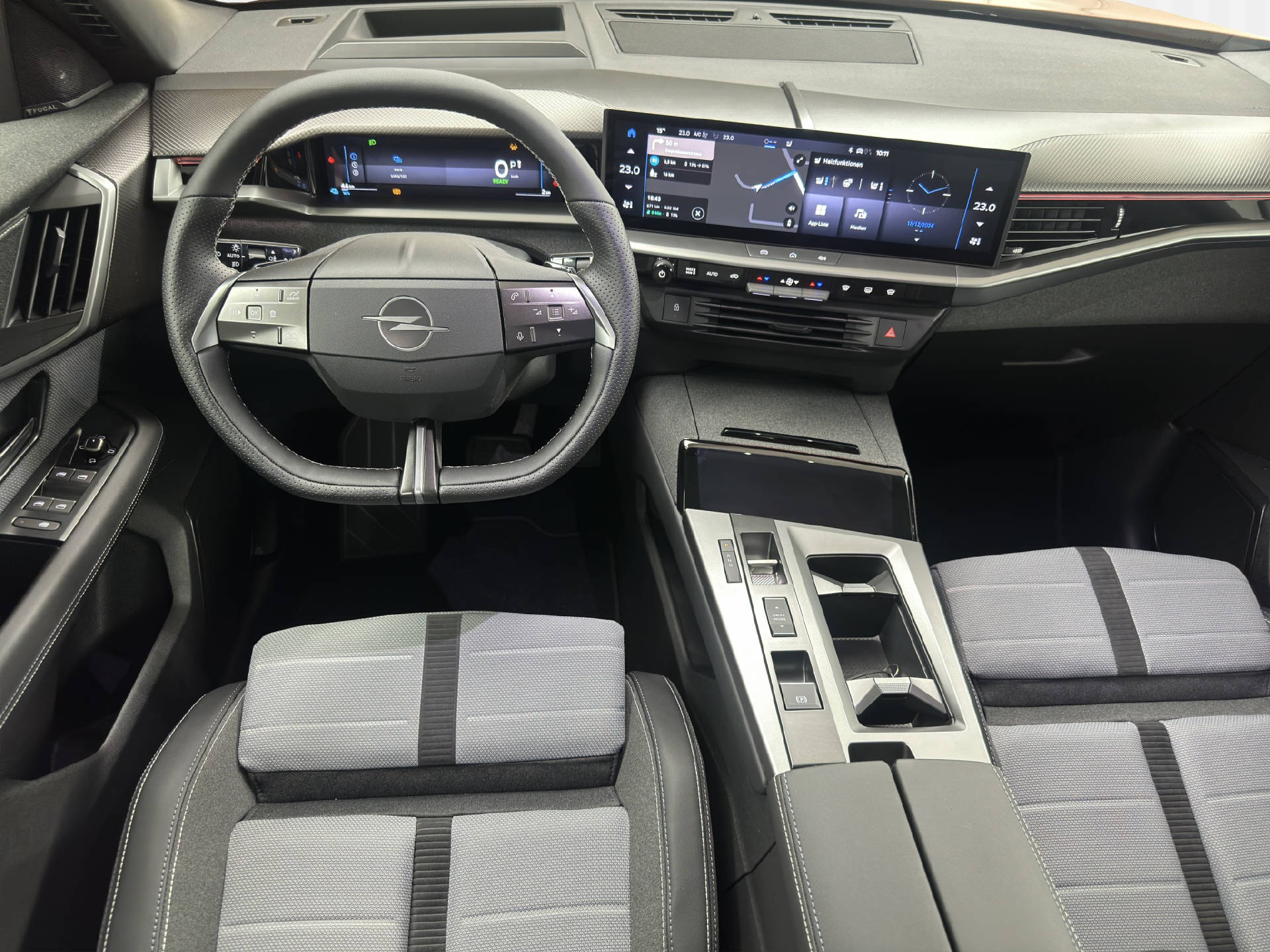 OPEL Grandland GS electric 213PS 73 kWh-image-7