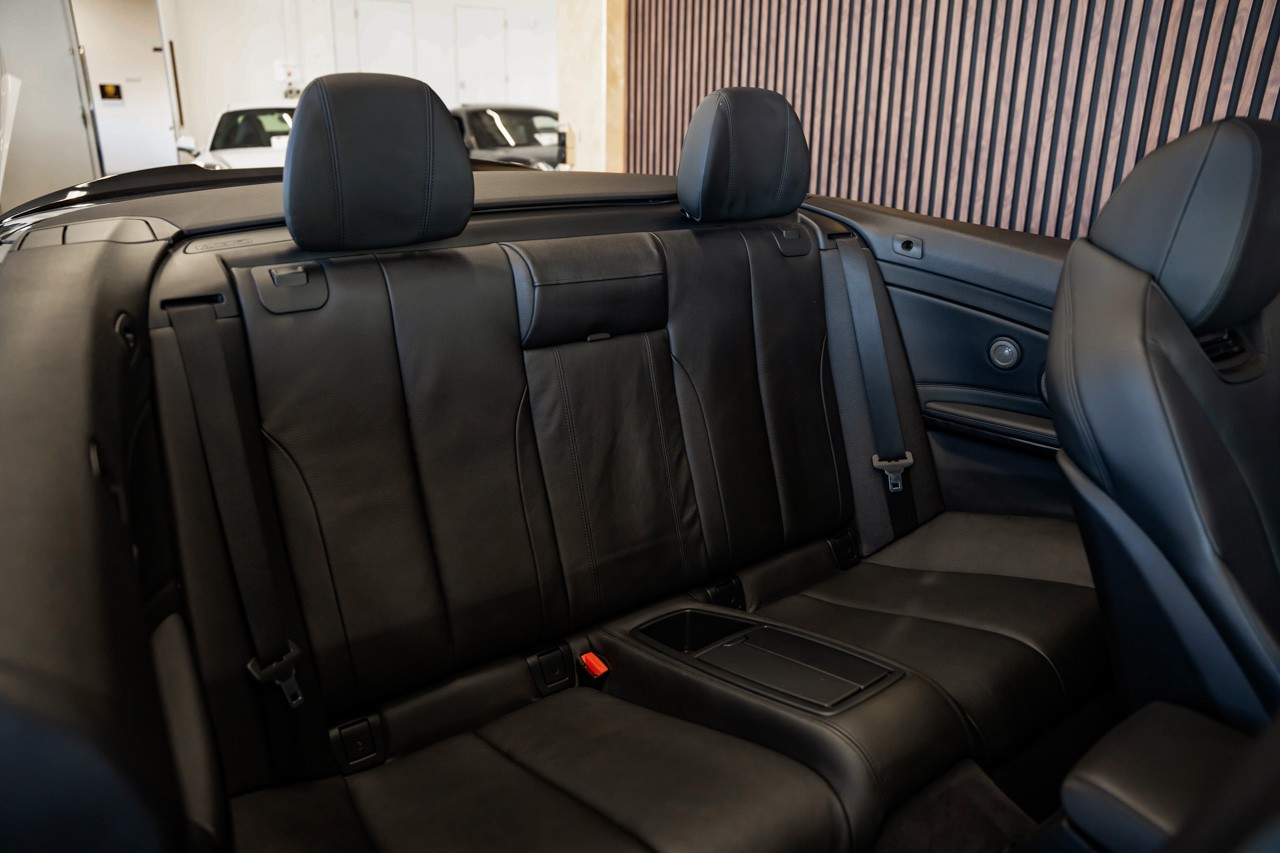 BMW 435i Cabriolet Steptronic-image-17