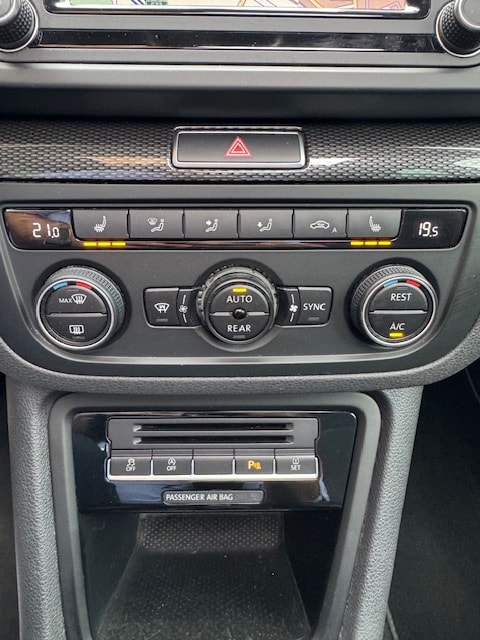 SEAT Alhambra 2.0 TDI Reference 4Drive 7 PLACES-image-12