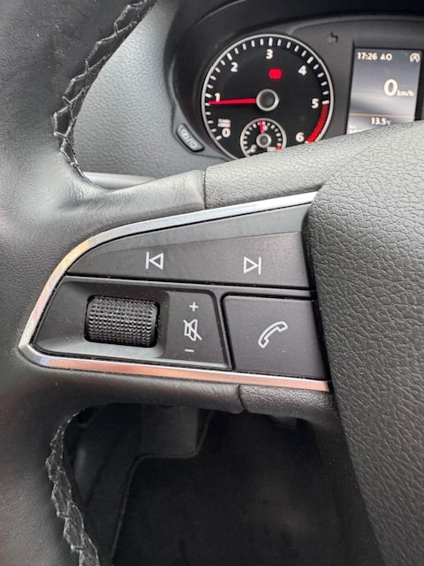 SEAT Alhambra 2.0 TDI Reference 4Drive 7 PLACES-image-17