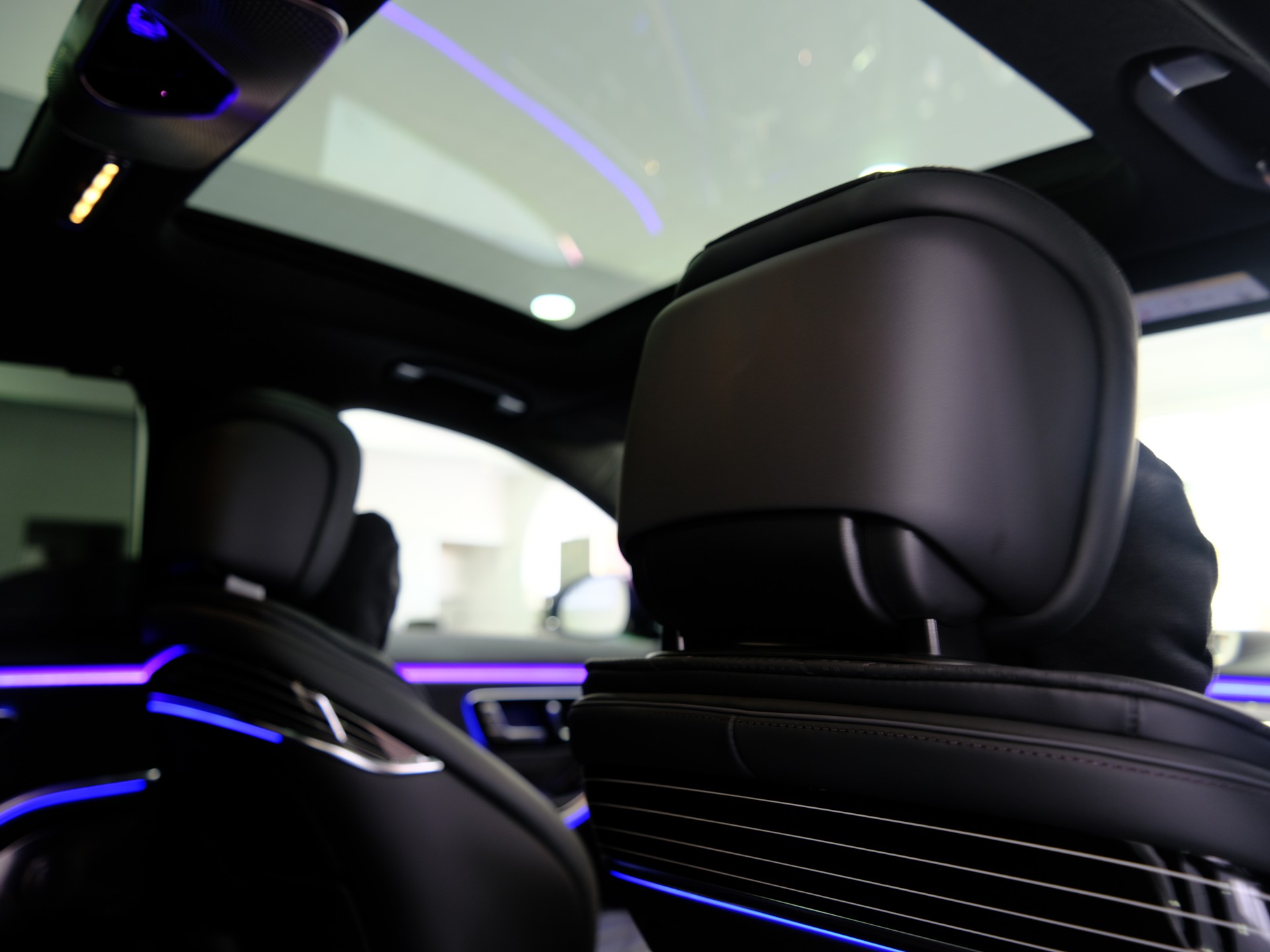 MERCEDES-BENZ S 580 L 4Matic AMG Line 9G-Tronic *Sonderlackierung* *Burmester 4D*-image-28
