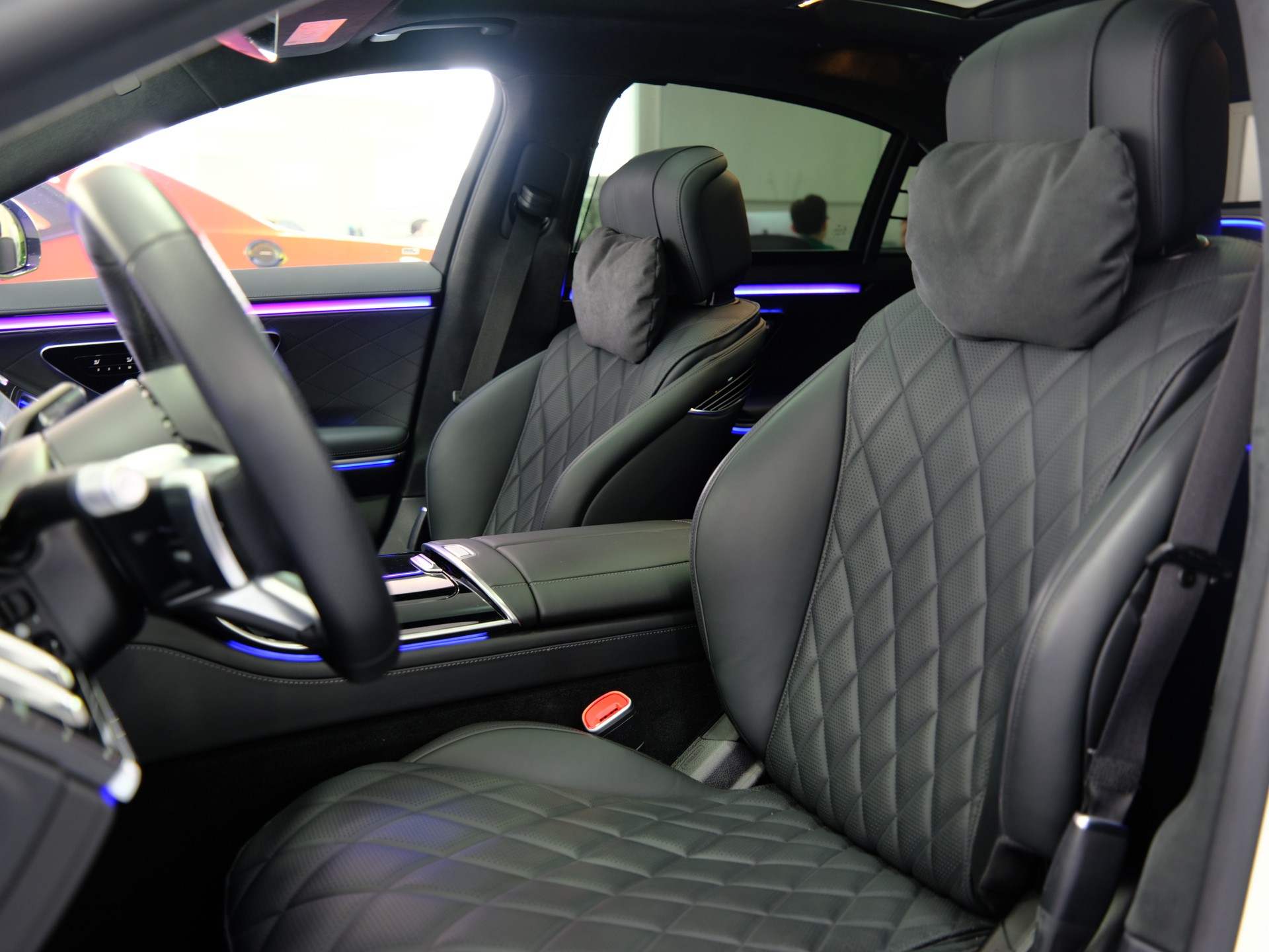 MERCEDES-BENZ S 580 L 4Matic AMG Line 9G-Tronic *Sonderlackierung* *Burmester 4D*-image-22