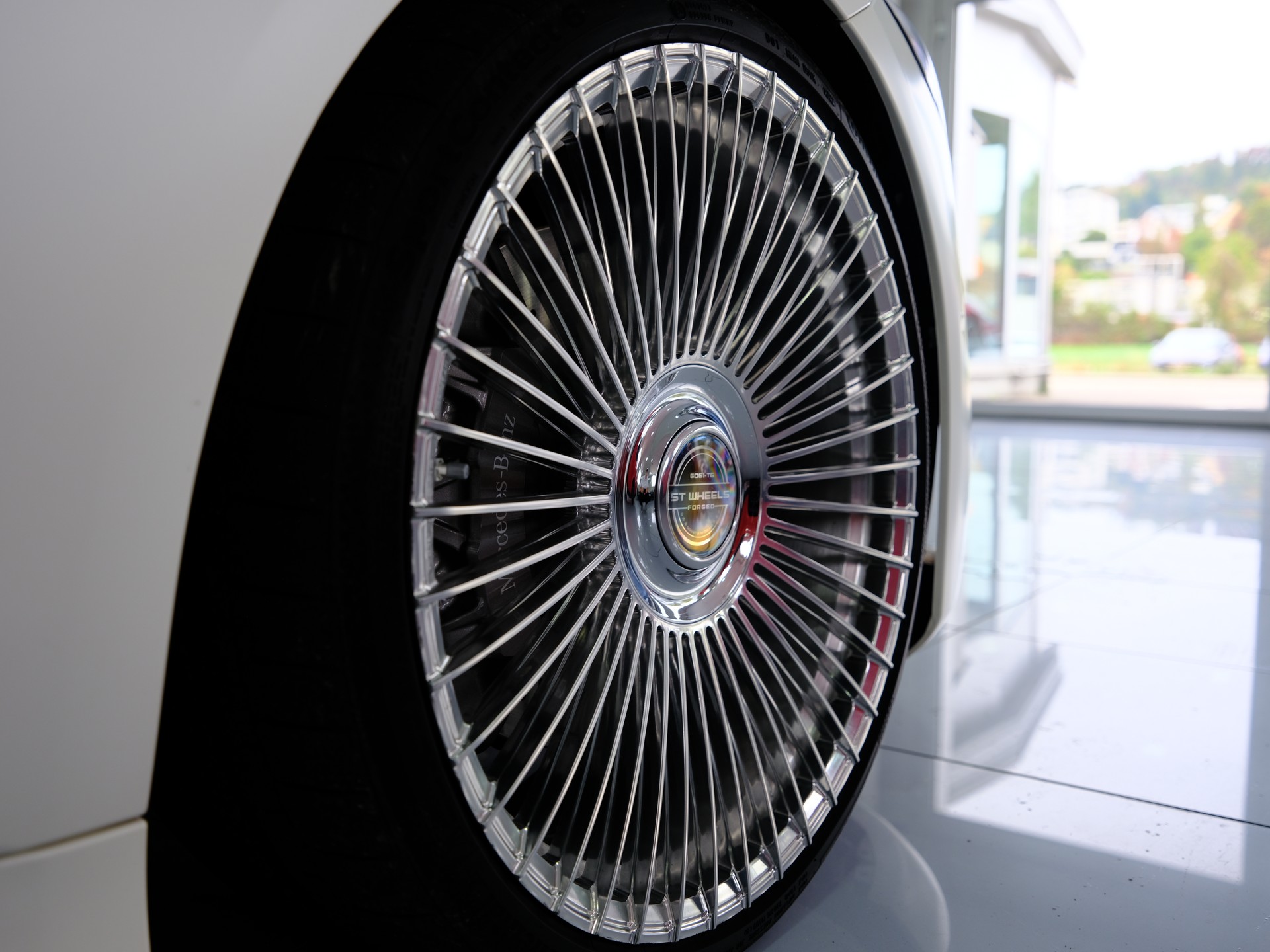 MERCEDES-BENZ S 580 L 4Matic AMG Line 9G-Tronic *Sonderlackierung* *Burmester 4D*-image-9