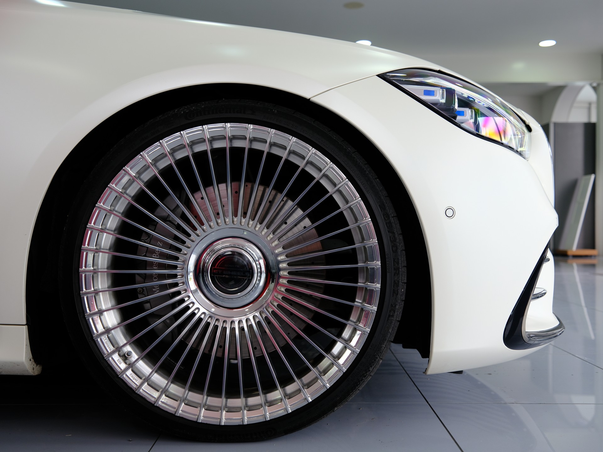 MERCEDES-BENZ S 580 L 4Matic AMG Line 9G-Tronic *Sonderlackierung* *Burmester 4D*-image-8