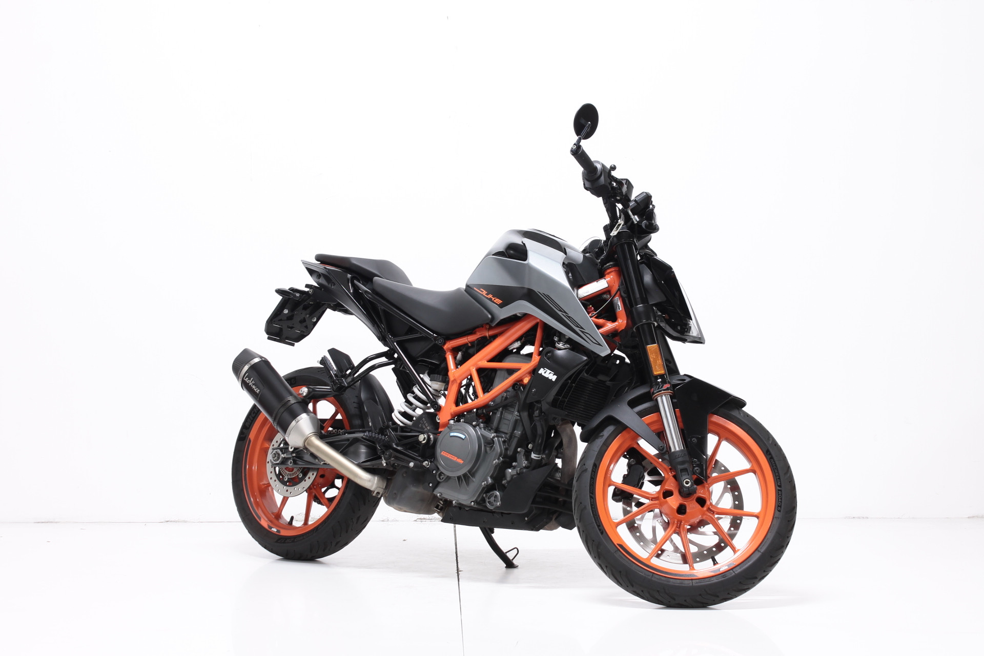 KTM 390 Duke-image-0