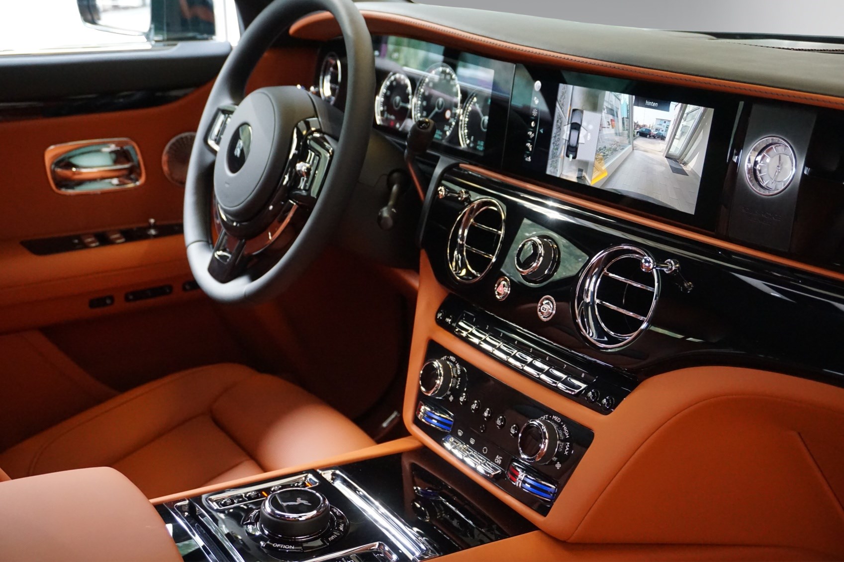 ROLLS-ROYCE Ghost II 6.75 V12-image-5