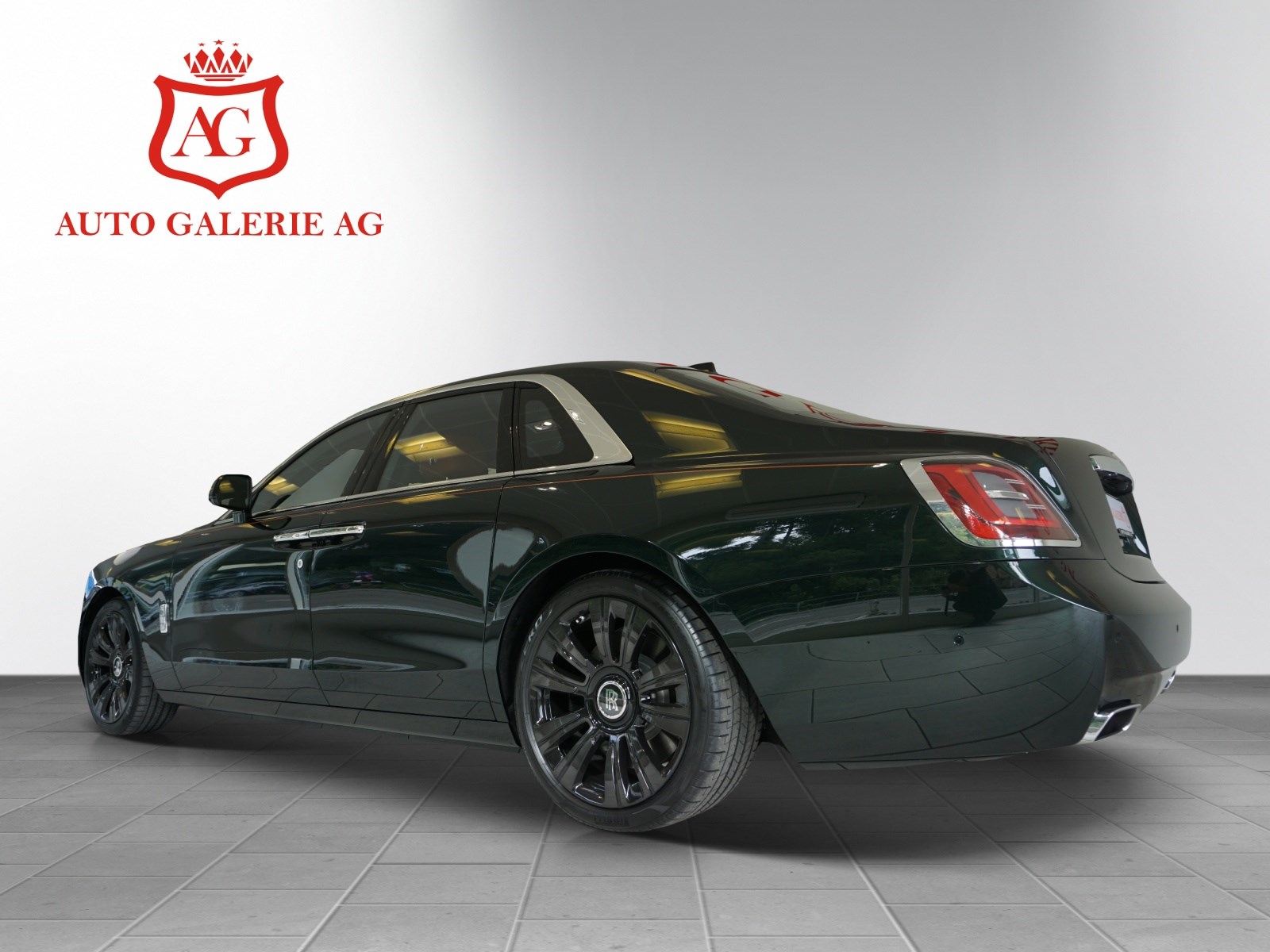 ROLLS-ROYCE Ghost II 6.75 V12-showroom-element-1