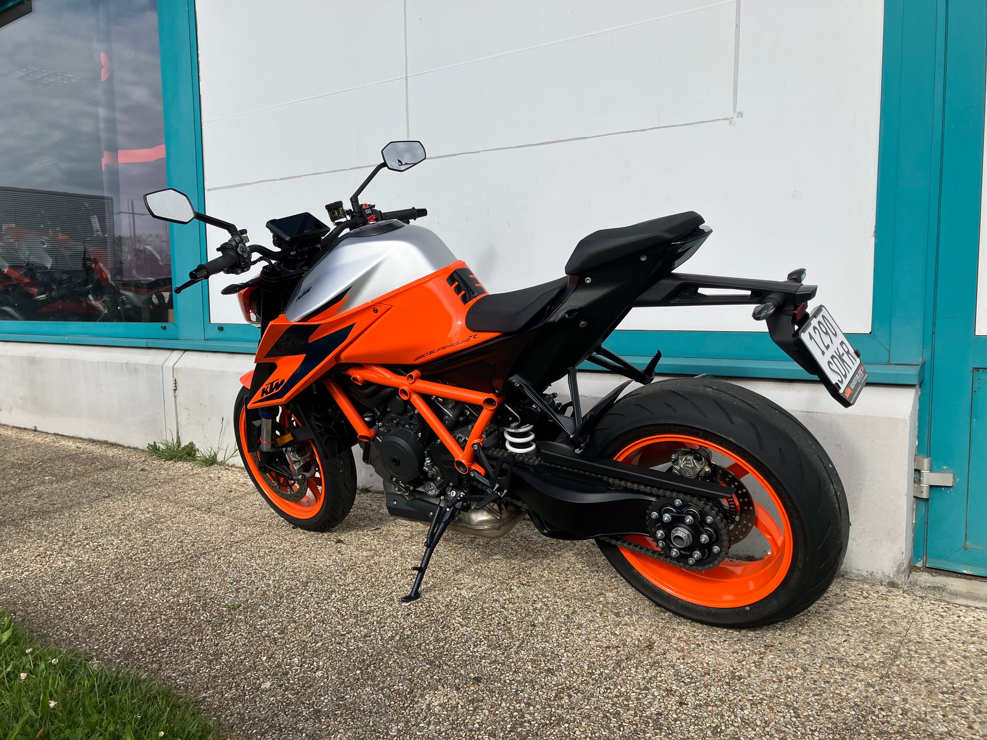 KTM 1290 Super Duke R EVO-image-3