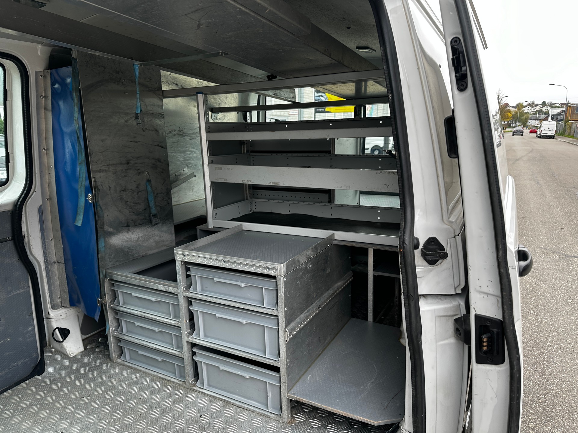 VW T6 2.0 TDI 4Motion-image-9