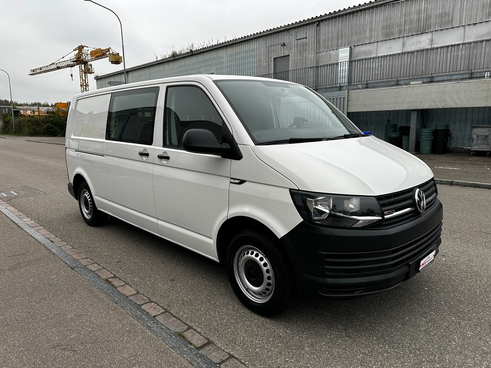 VW T6 2.0 TDI 4Motion-showroom-element-3