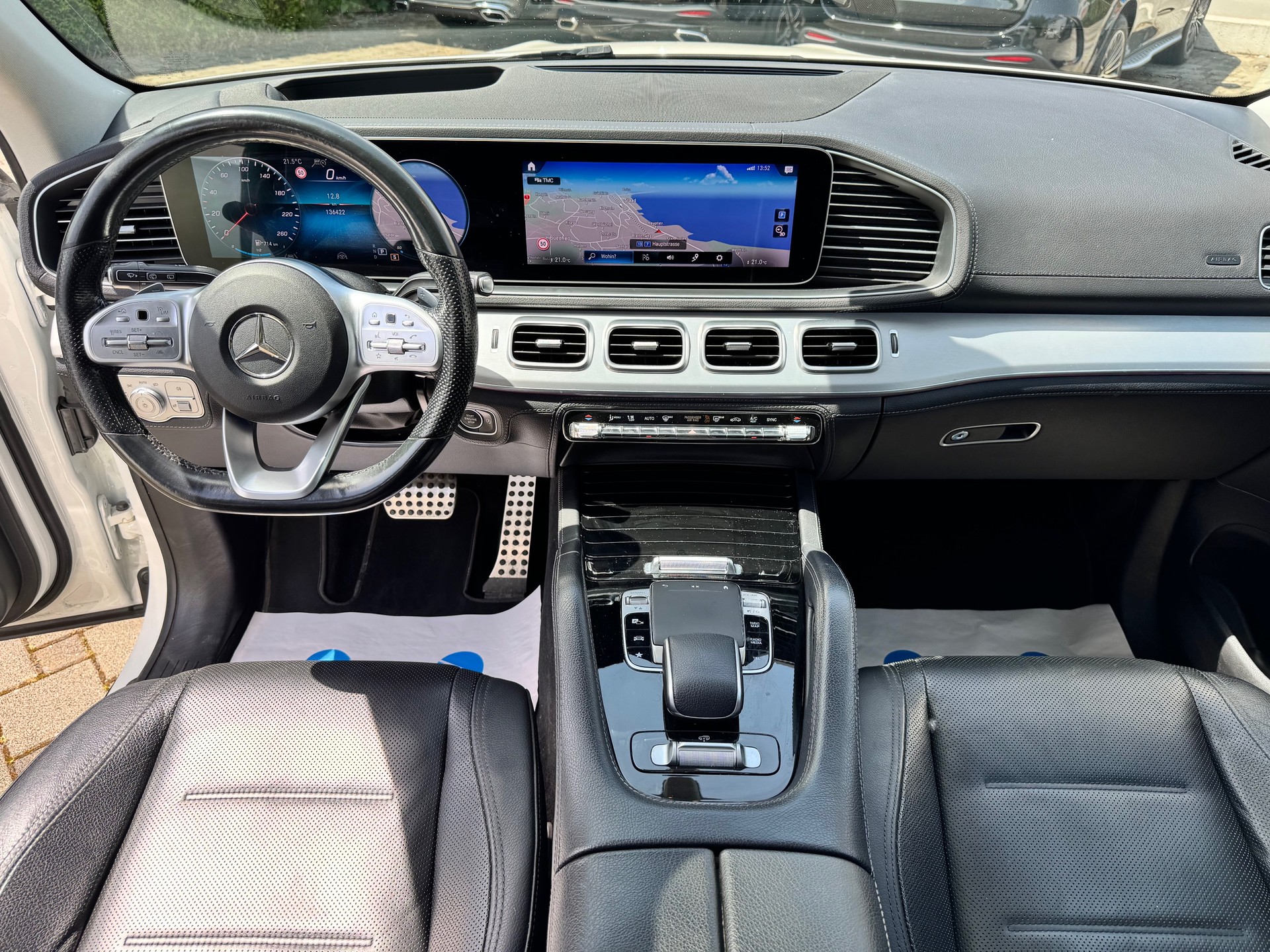 MERCEDES-BENZ GLE 400 d 4Matic AMG Line 9G-Tronic-image-9