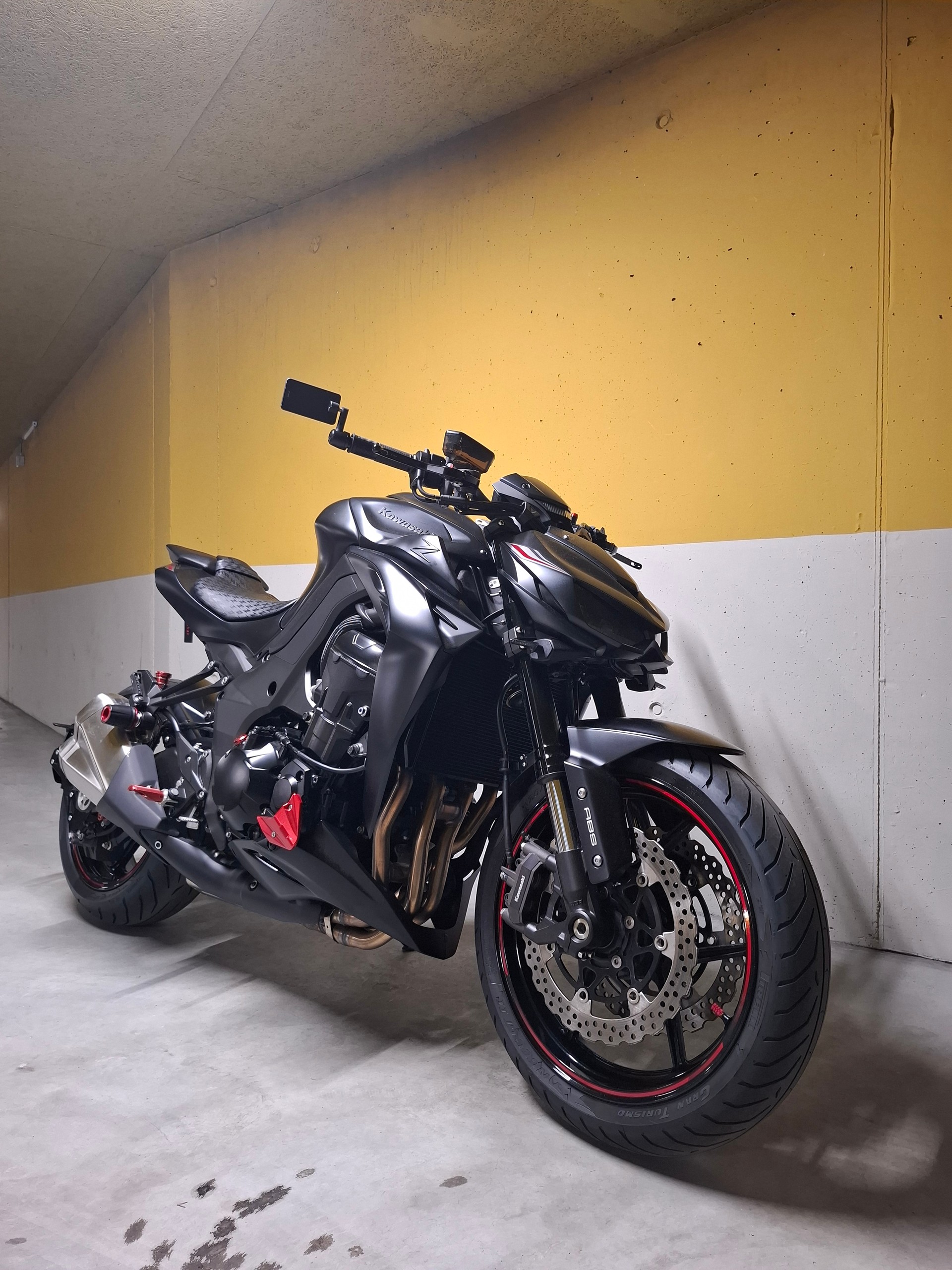 KAWASAKI Z 1000 ABS-image-9