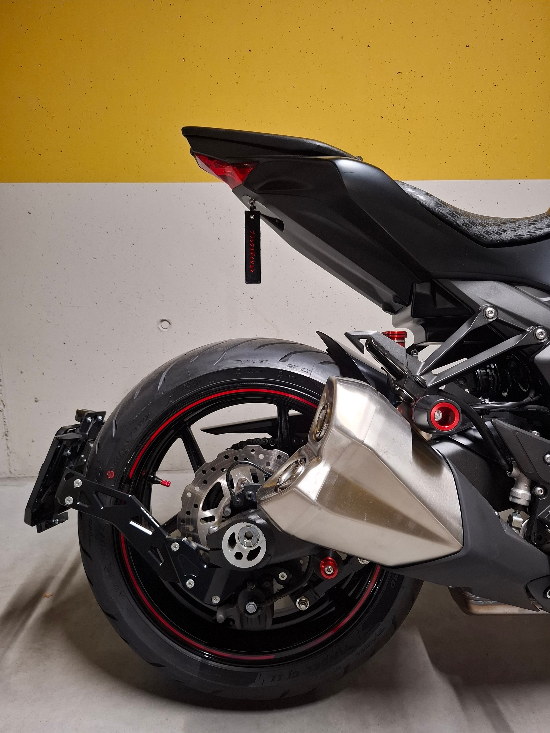 KAWASAKI Z 1000 ABS-image-5